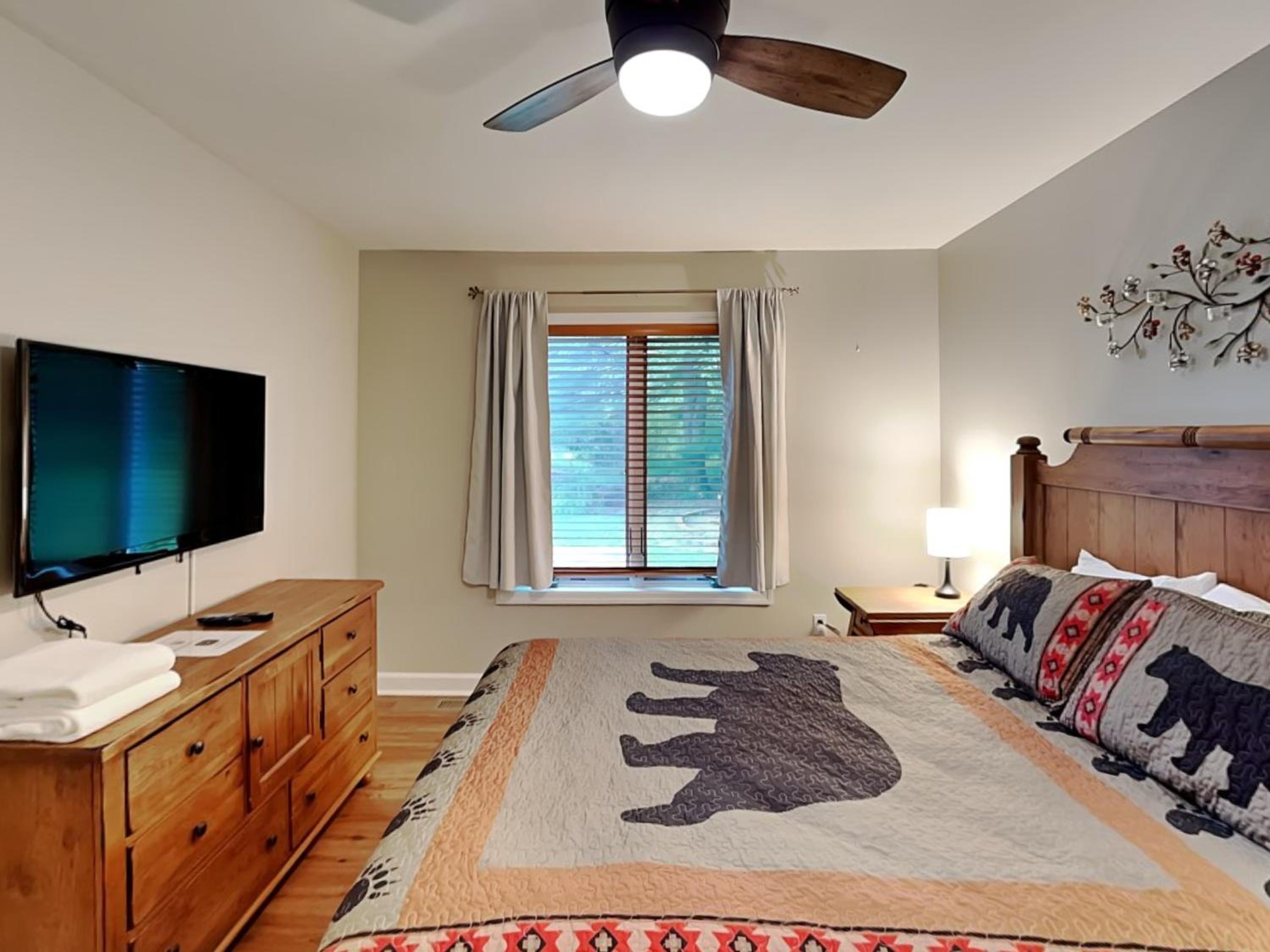 Captains Cabin