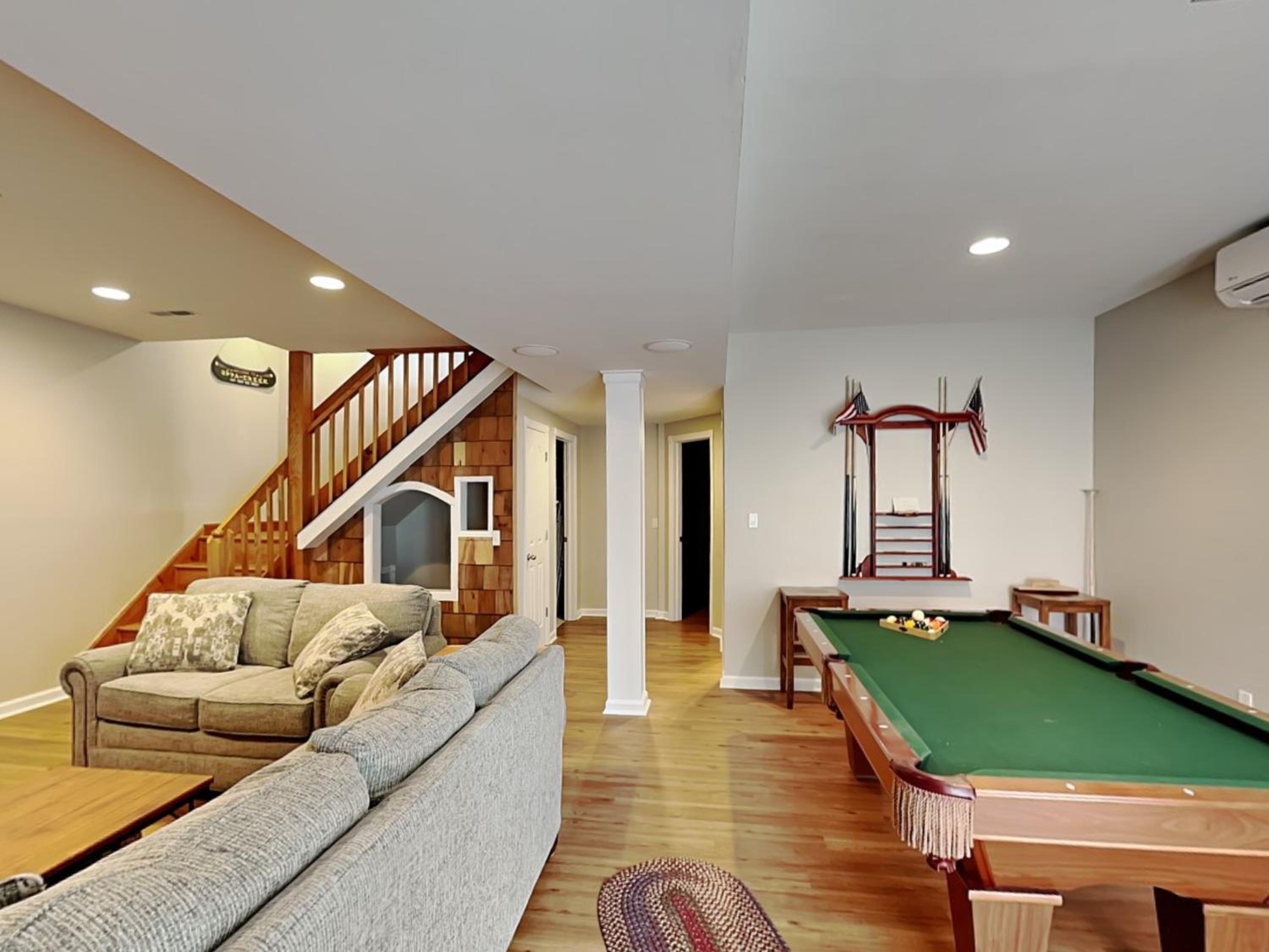 Captains Cabin