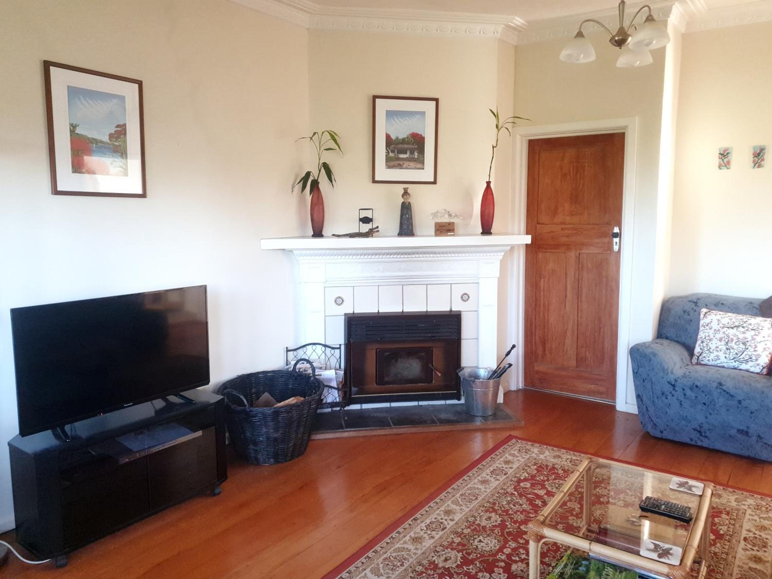 Pohutukawa Villa