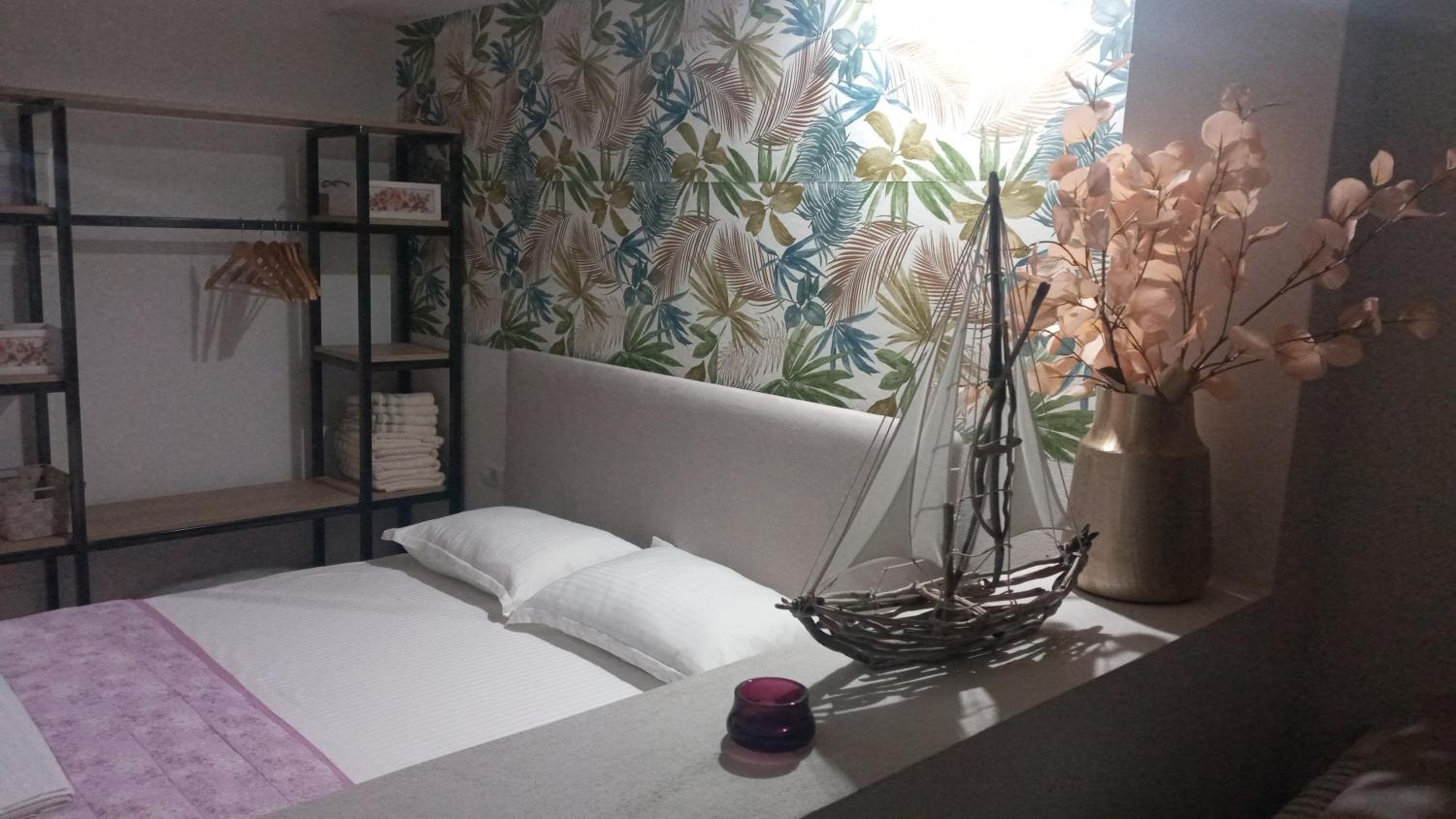 Areti Rooms Hotel