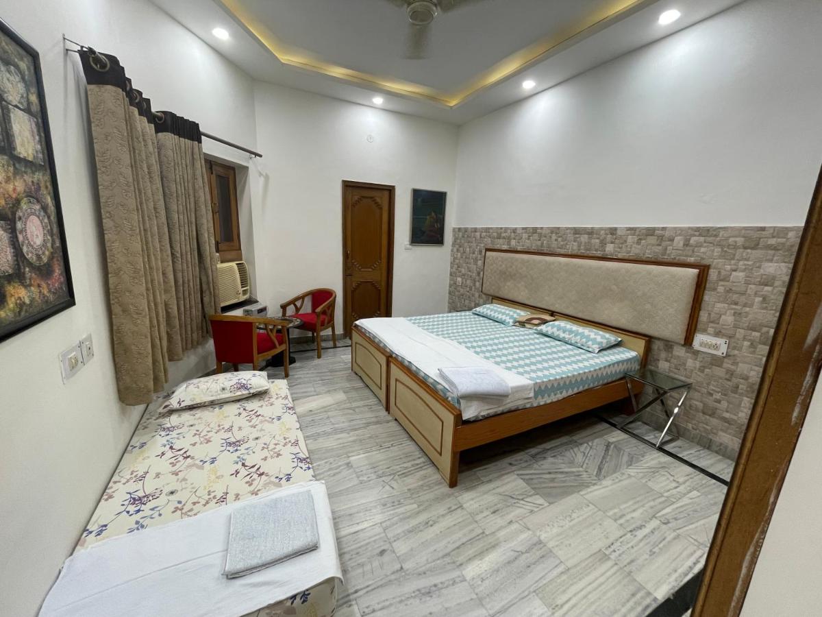 N.Homestay
