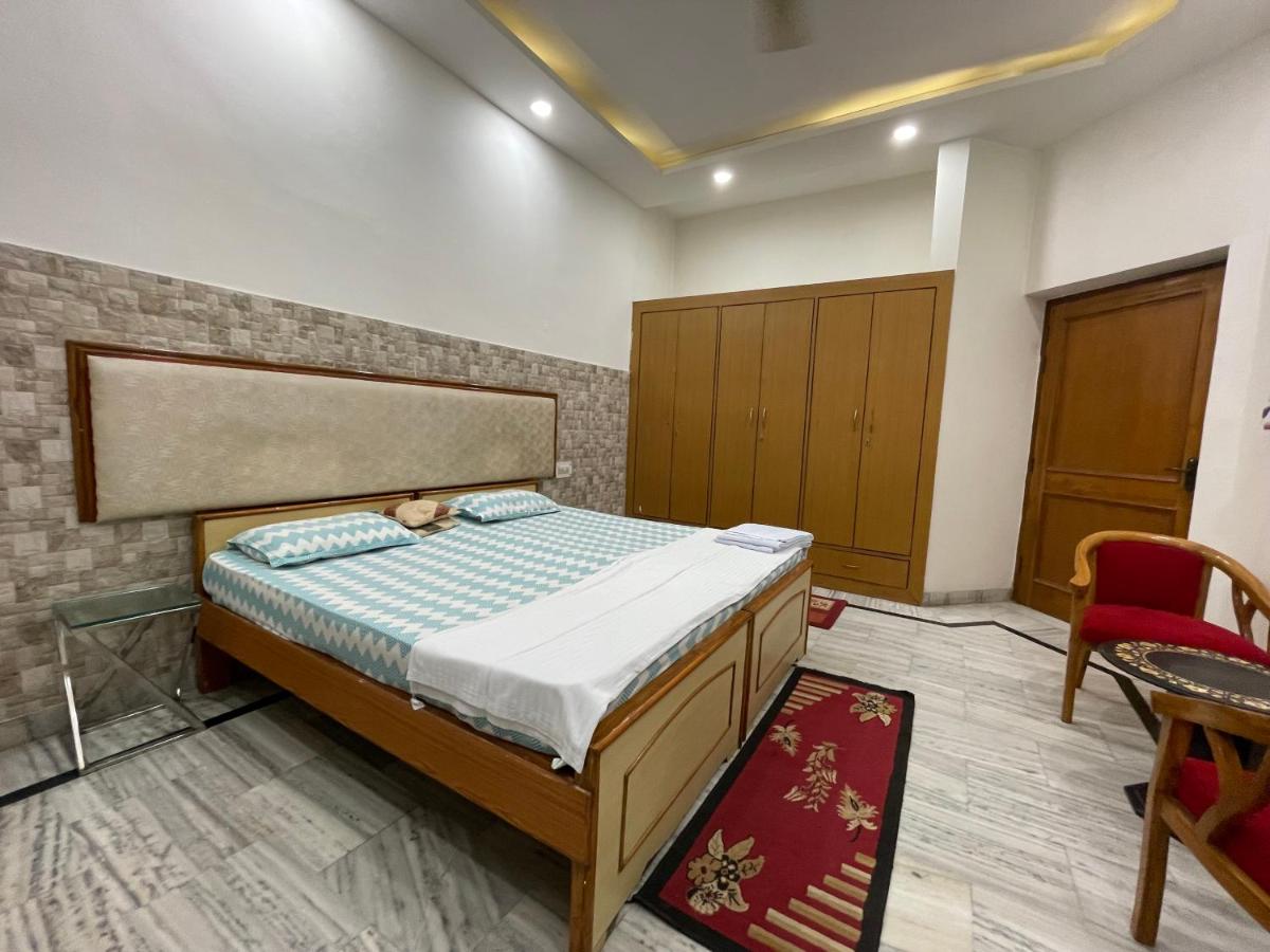 N.Homestay