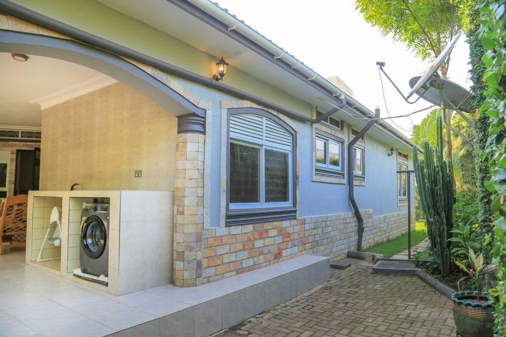 Family Fun-ctions, Unlimited Internet, Solar Power Backup