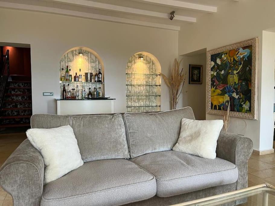 Staffed, unique and luxurious coastal villa in beautiful Anidri, Paleochora photo 5