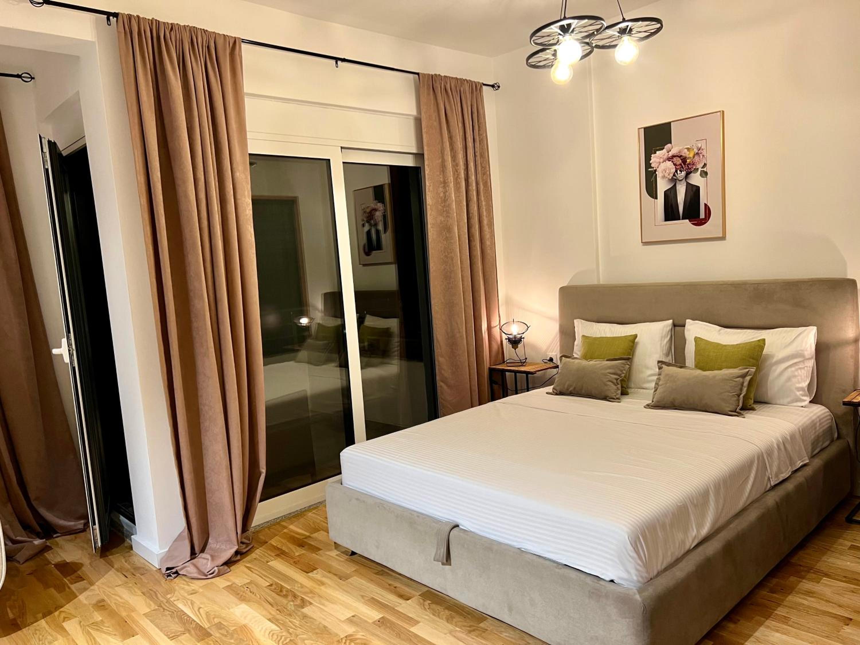 Remi Studio Apartments photo 4
