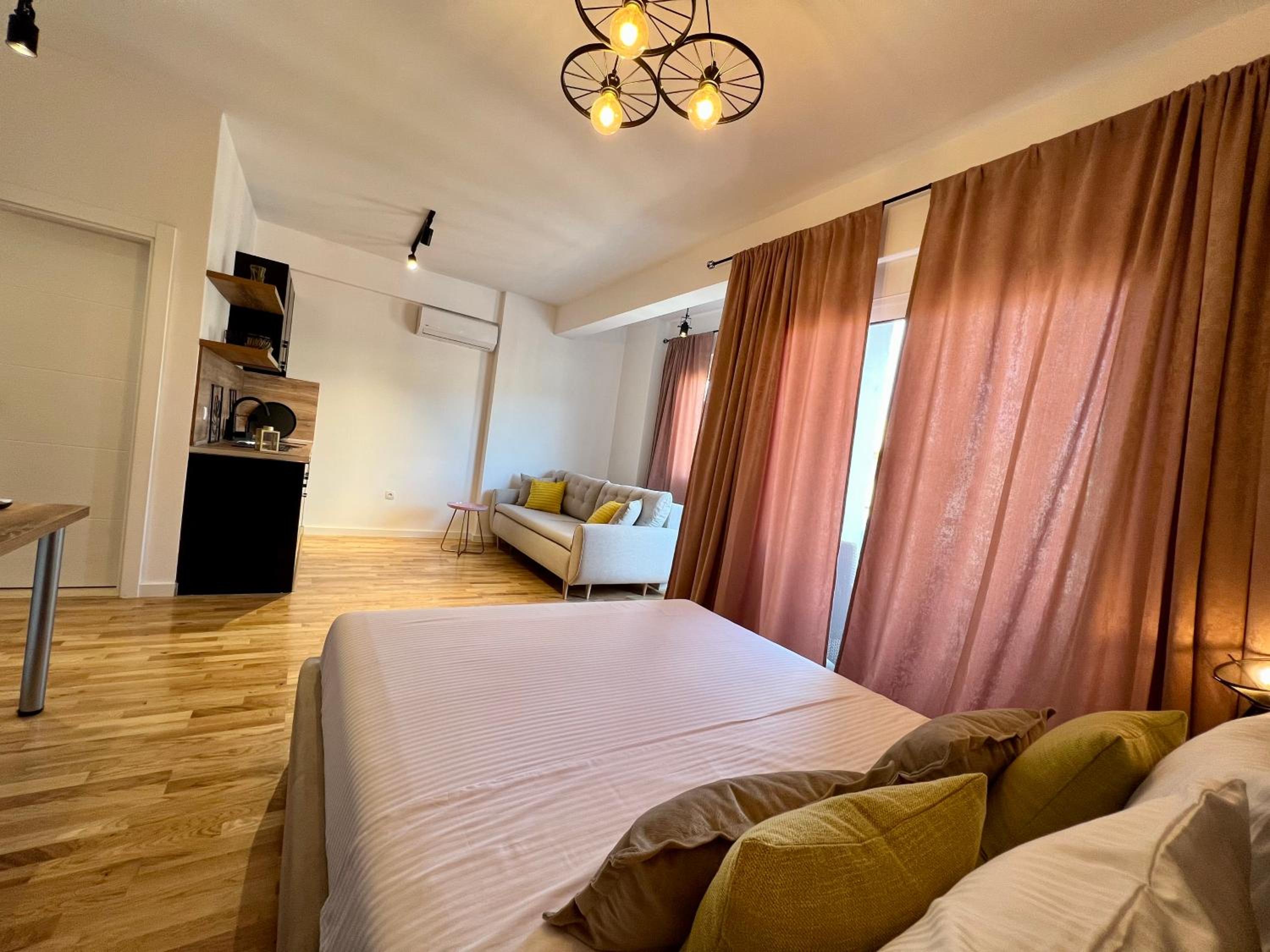 Remi Studio Apartments