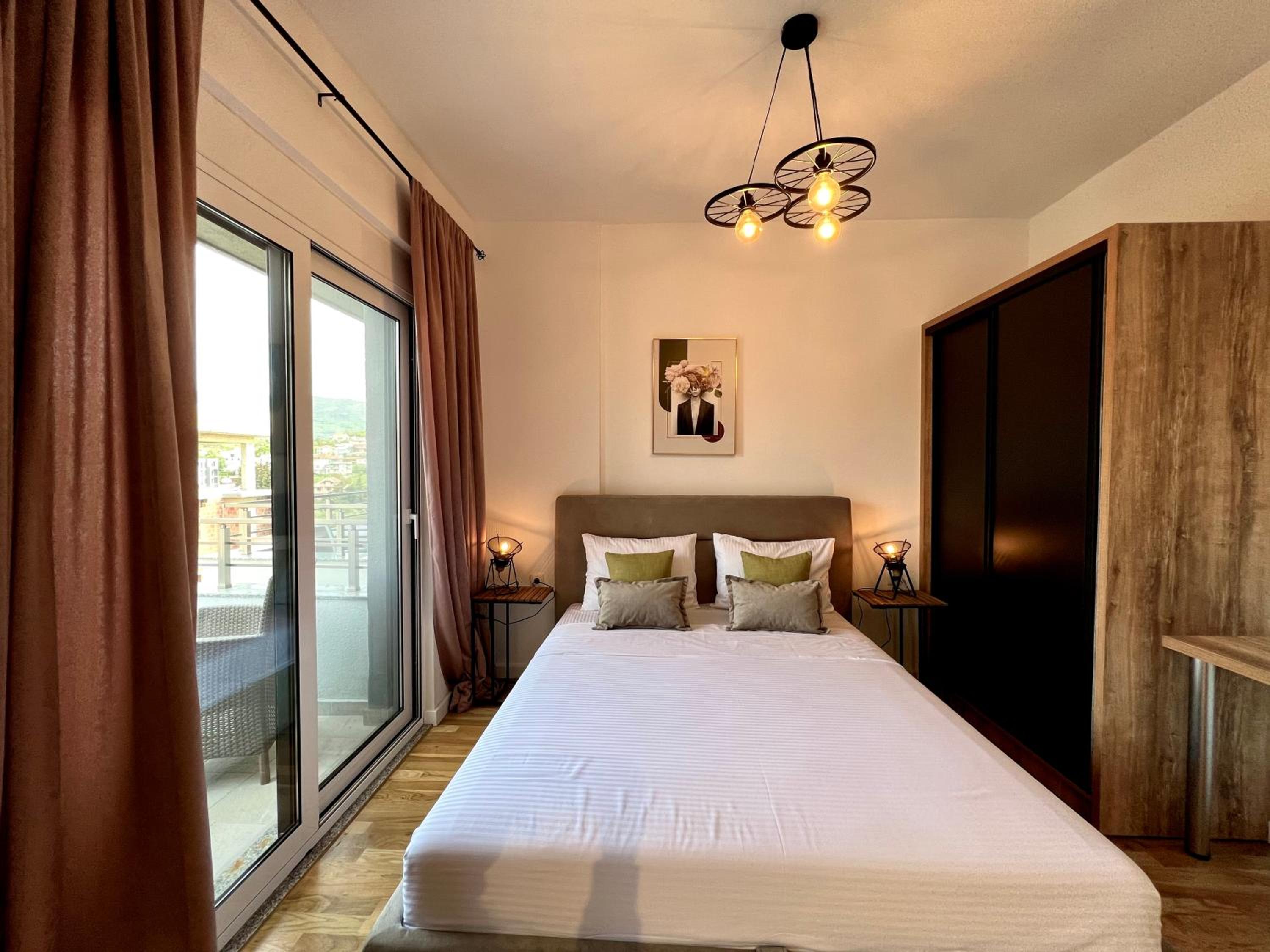 Remi Studio Apartments