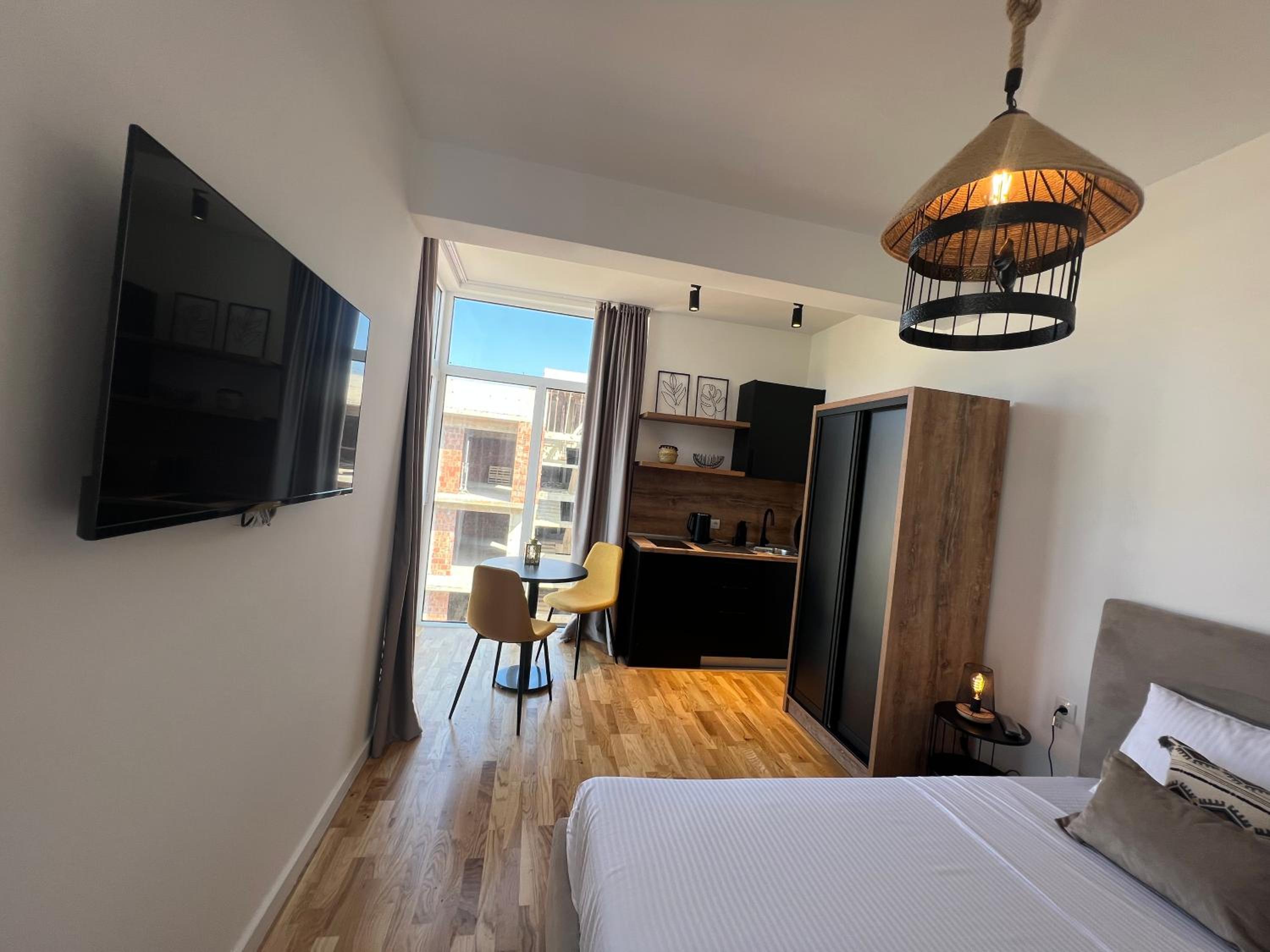 Remi Studio Apartments