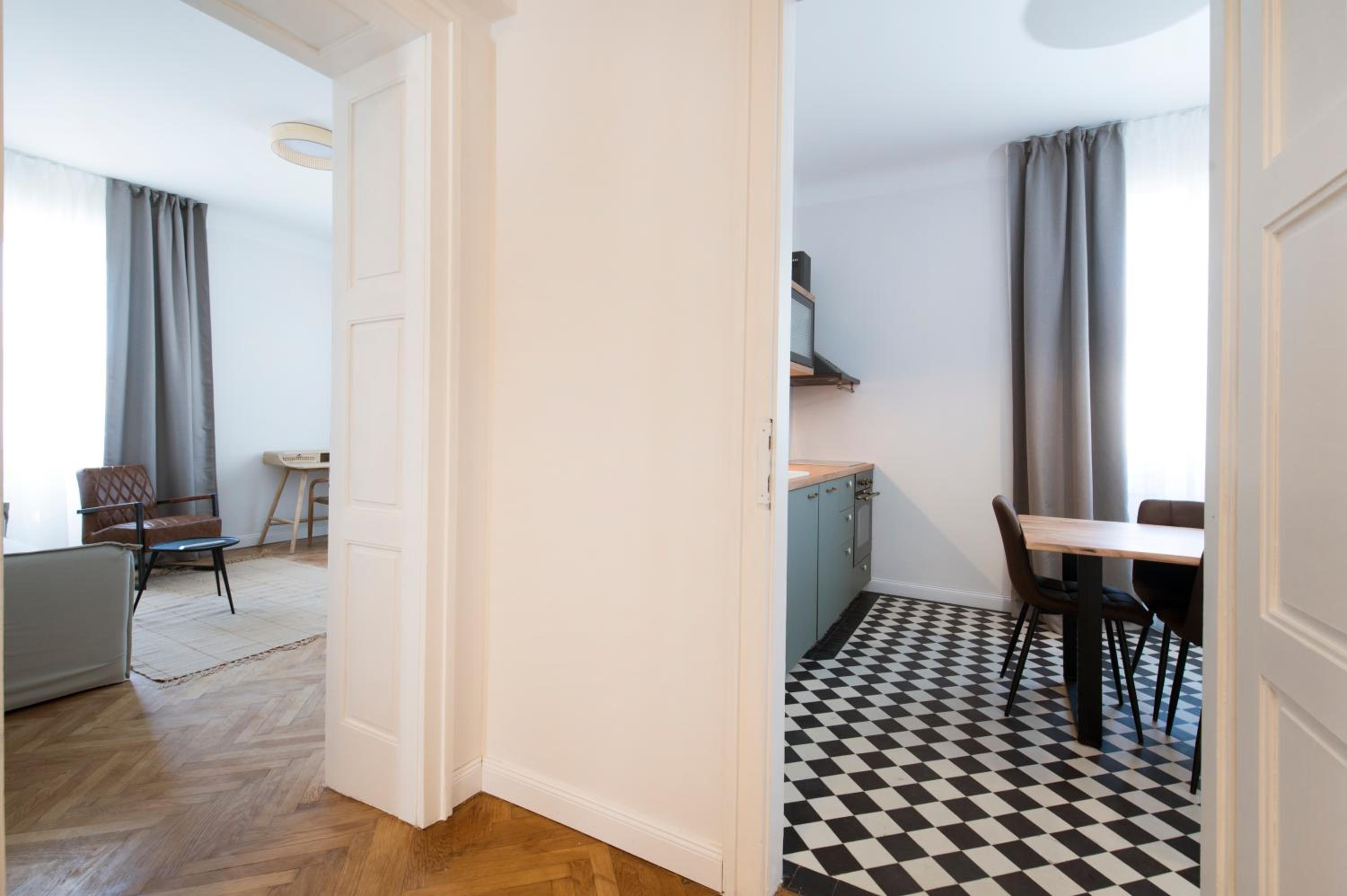 Luxury Apartments Bella - Split Centre w Free Parking view 4