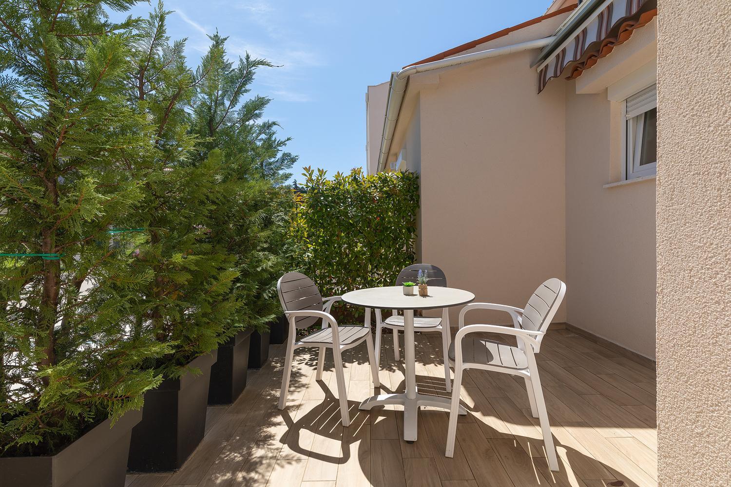 Apartments Villa Nina