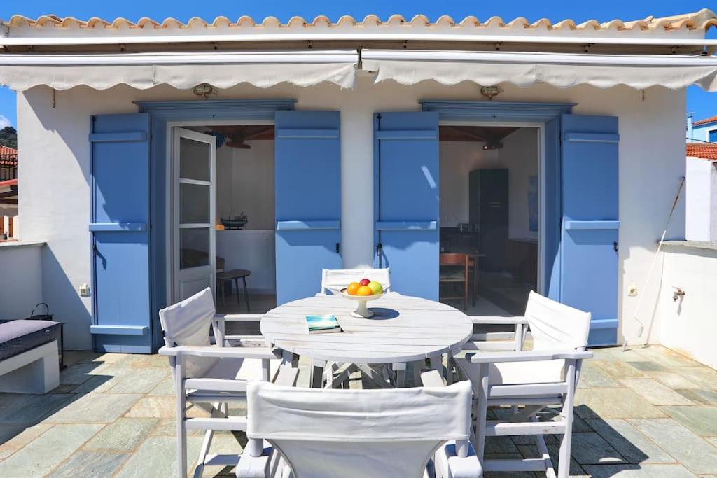 Blue Top Skopelos