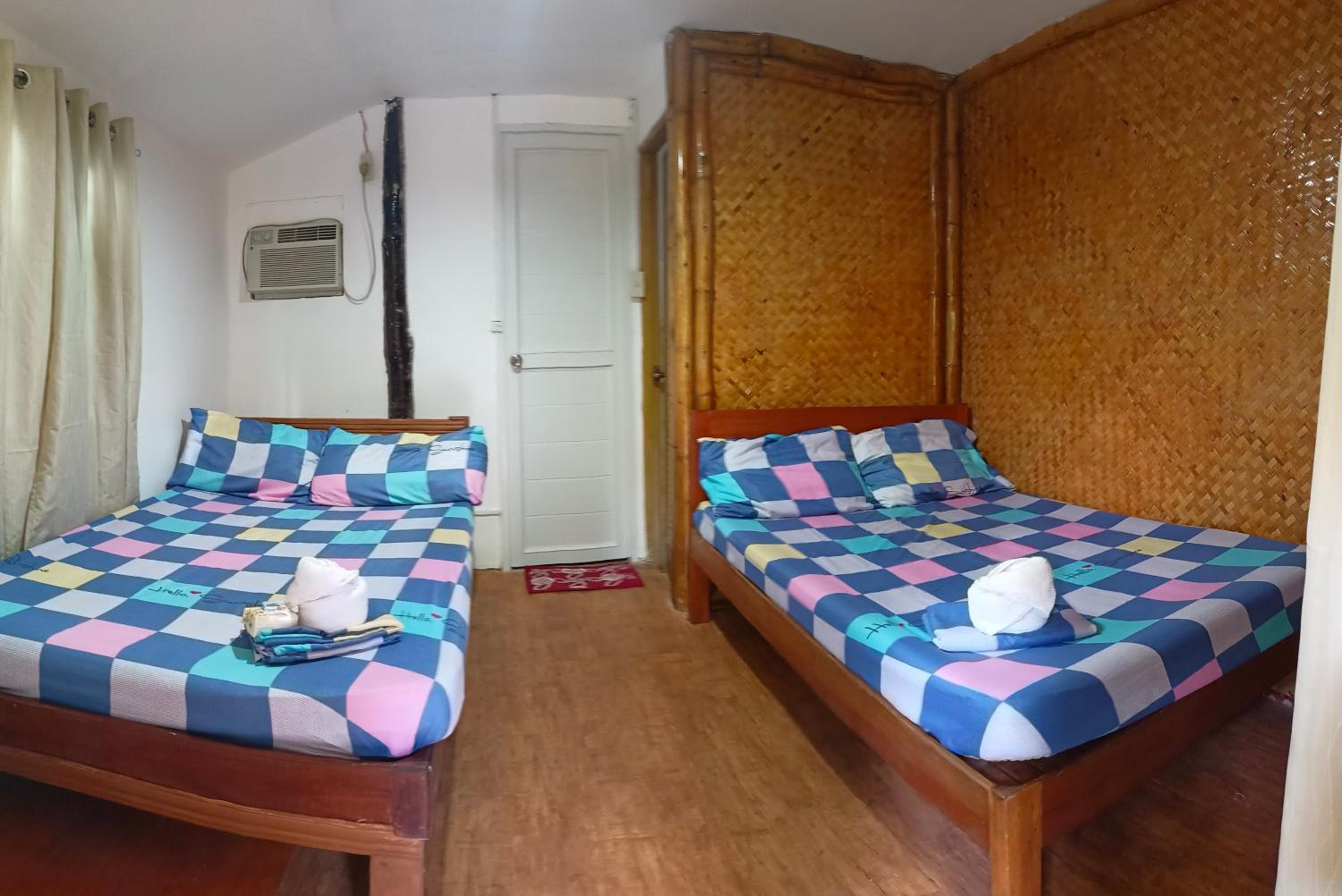 Victoria Guest House and Cottages