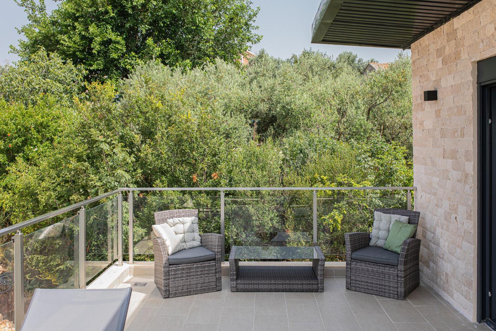 Solana's View - Ferienhäuser in ruhiger Lage, mit einer einzigartigen Aussicht, Infinity Pool, Free Parking und Wlan