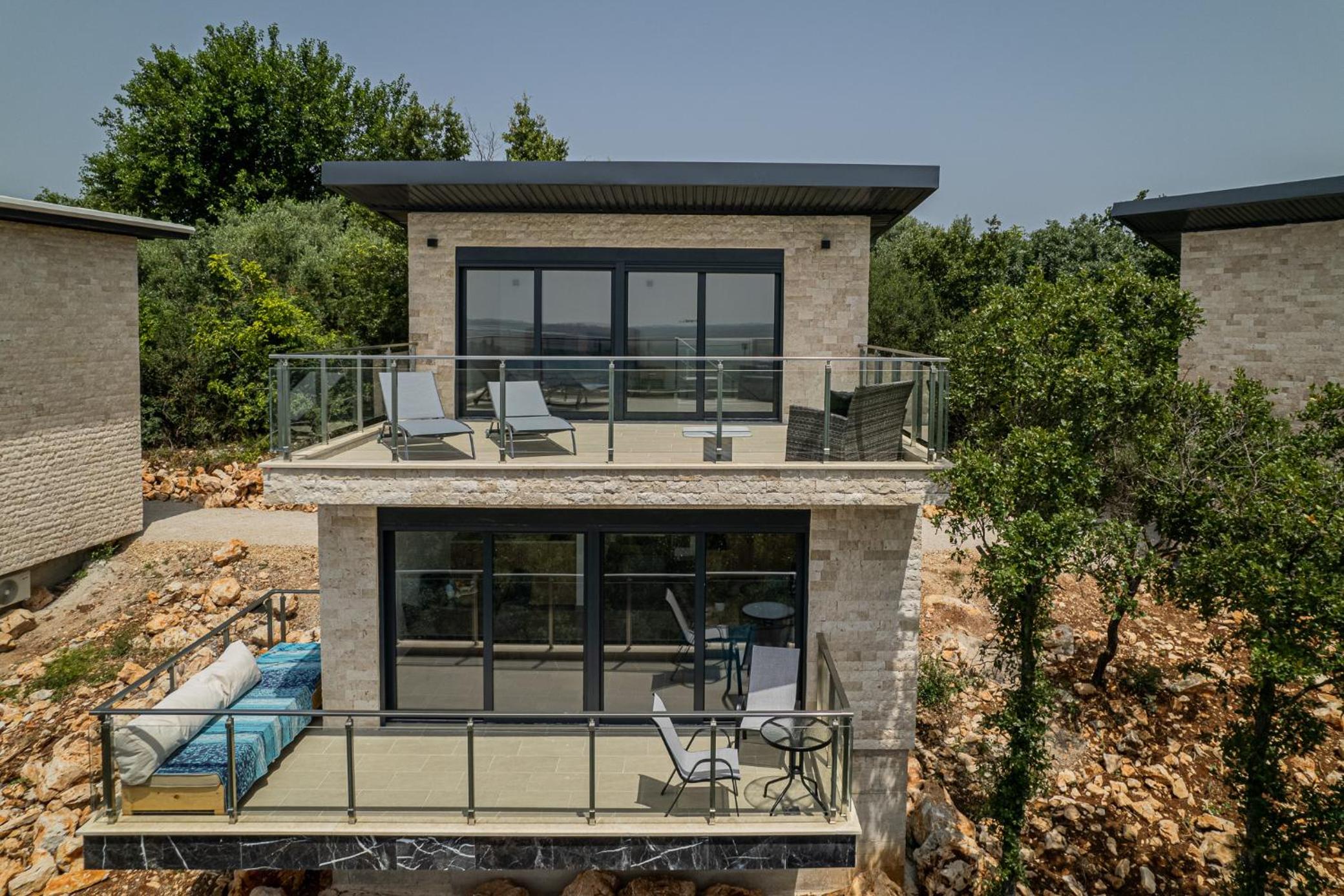 Solana's View - Ferienhäuser in ruhiger Lage, mit einer einzigartigen Aussicht, Infinity Pool, Free Parking und Wlan