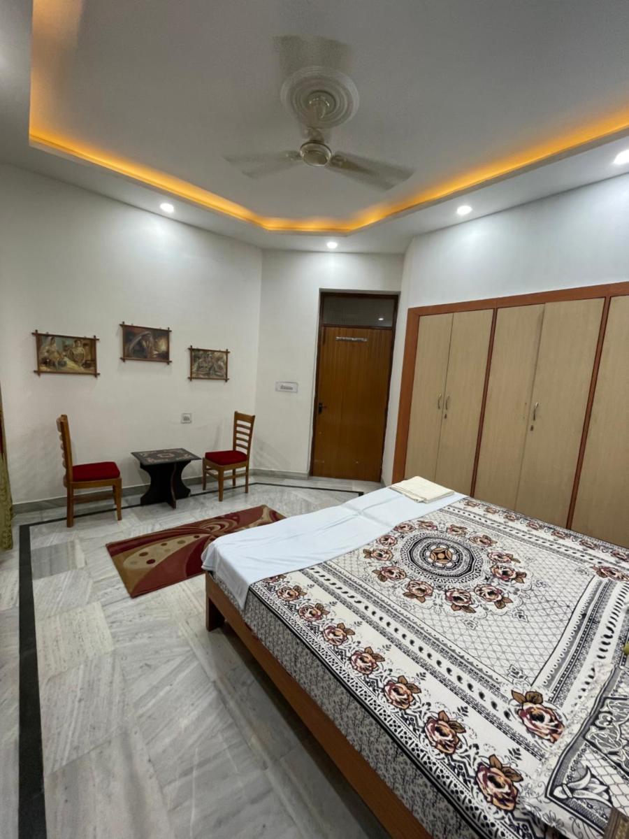 N.Homestay