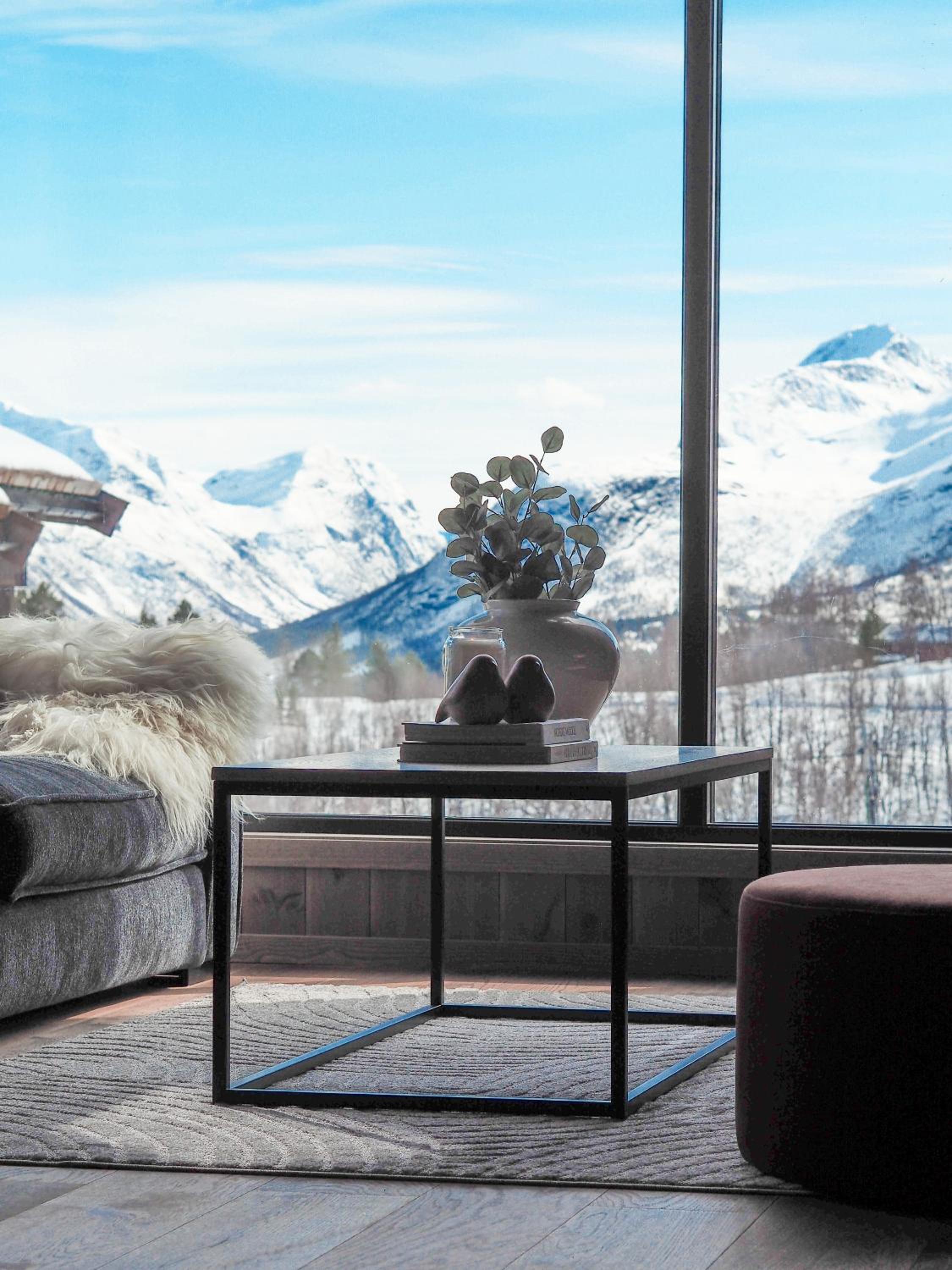 7 Min to Fjord - Alpine Stay in Stranda view 3