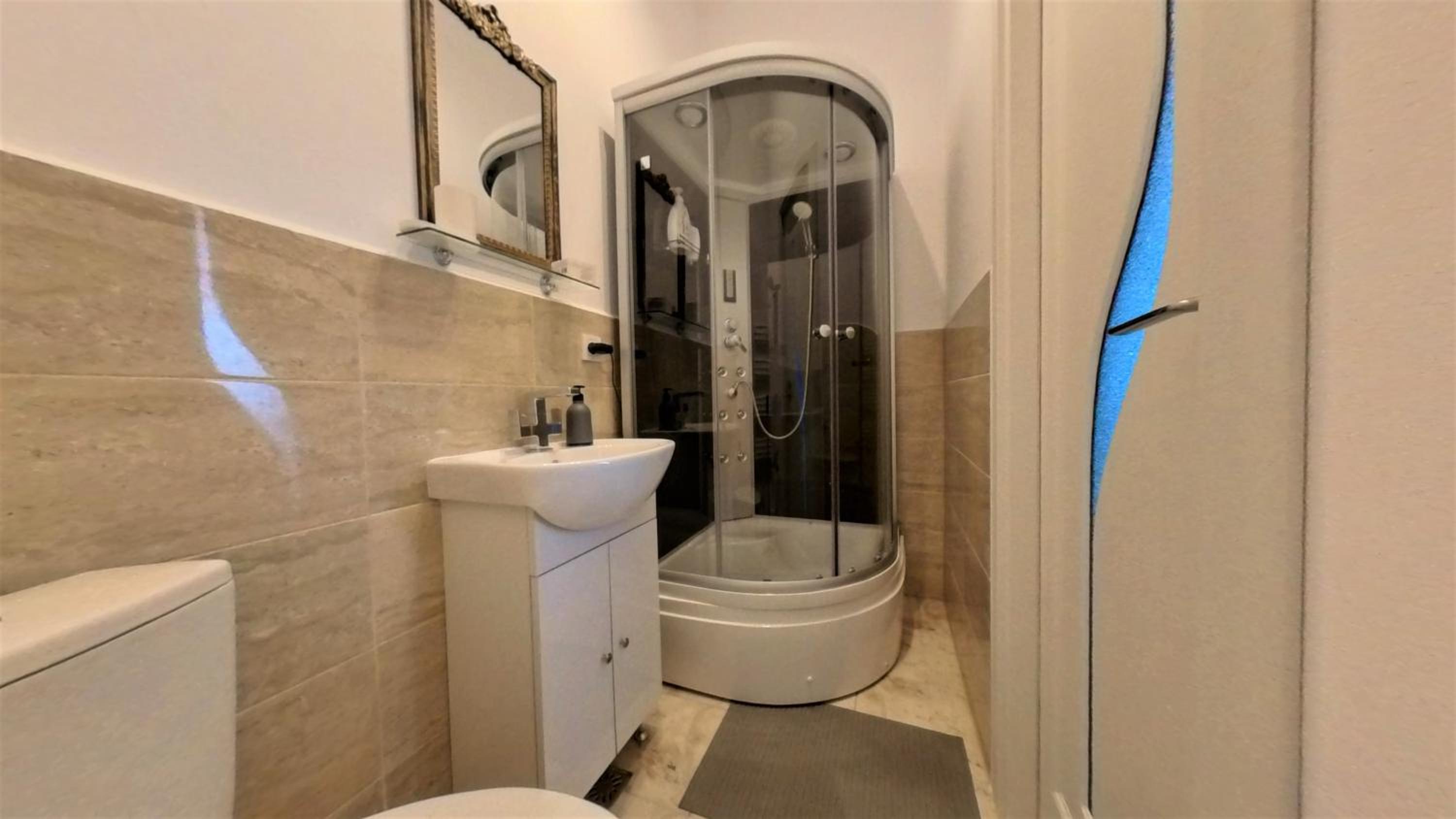 The Muse - Kronstadt Long Street Apartments