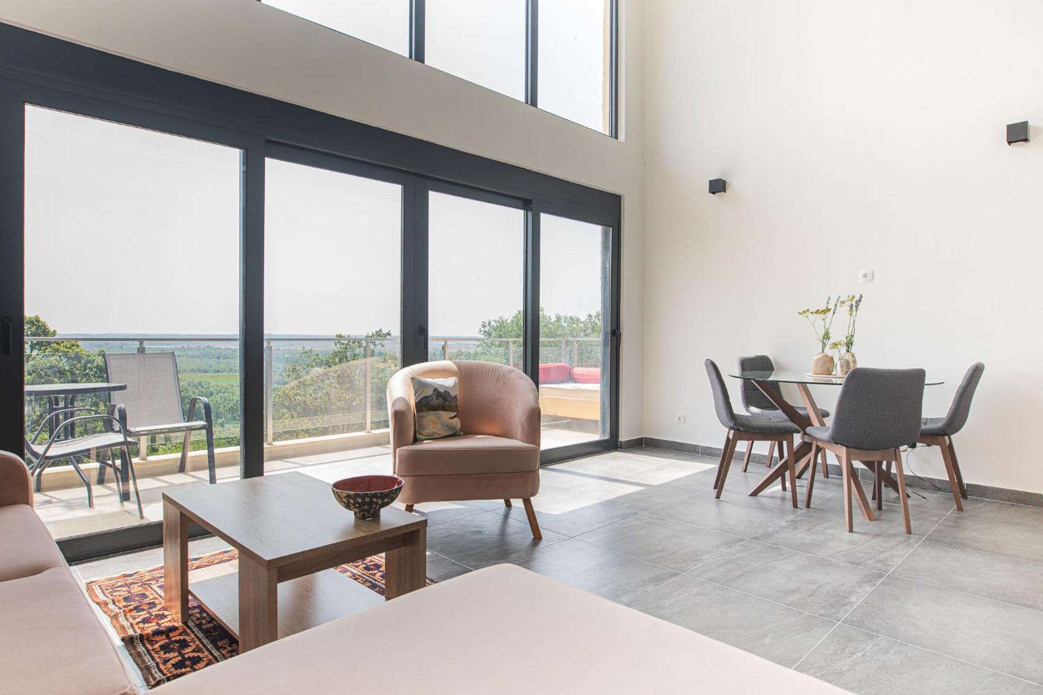 Solana's View - Ferienhäuser in ruhiger Lage, mit einer einzigartigen Aussicht, Infinity Pool, Free Parking und Wlan