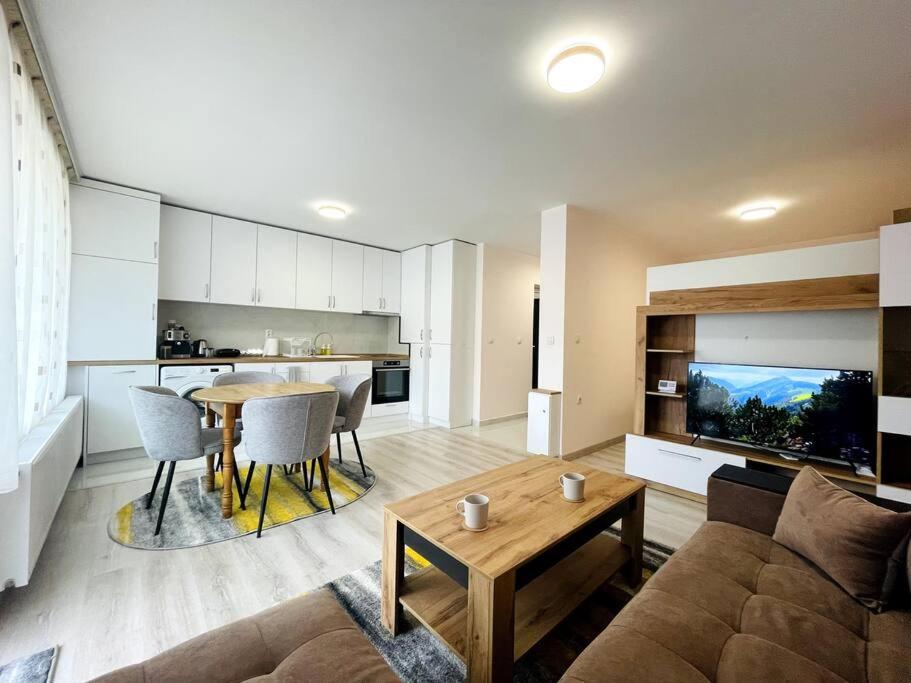 Katerina Apartments