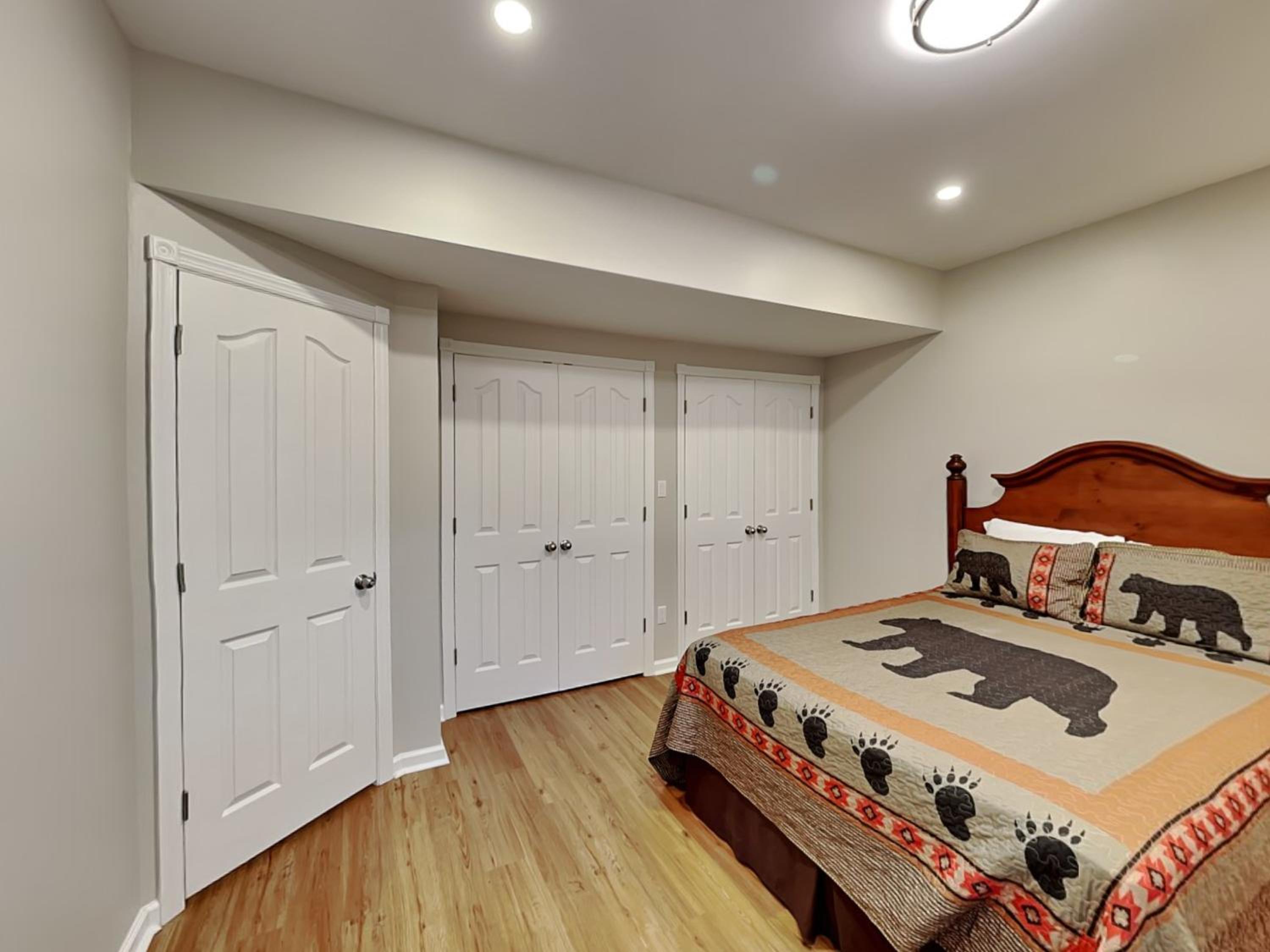 Captains Cabin