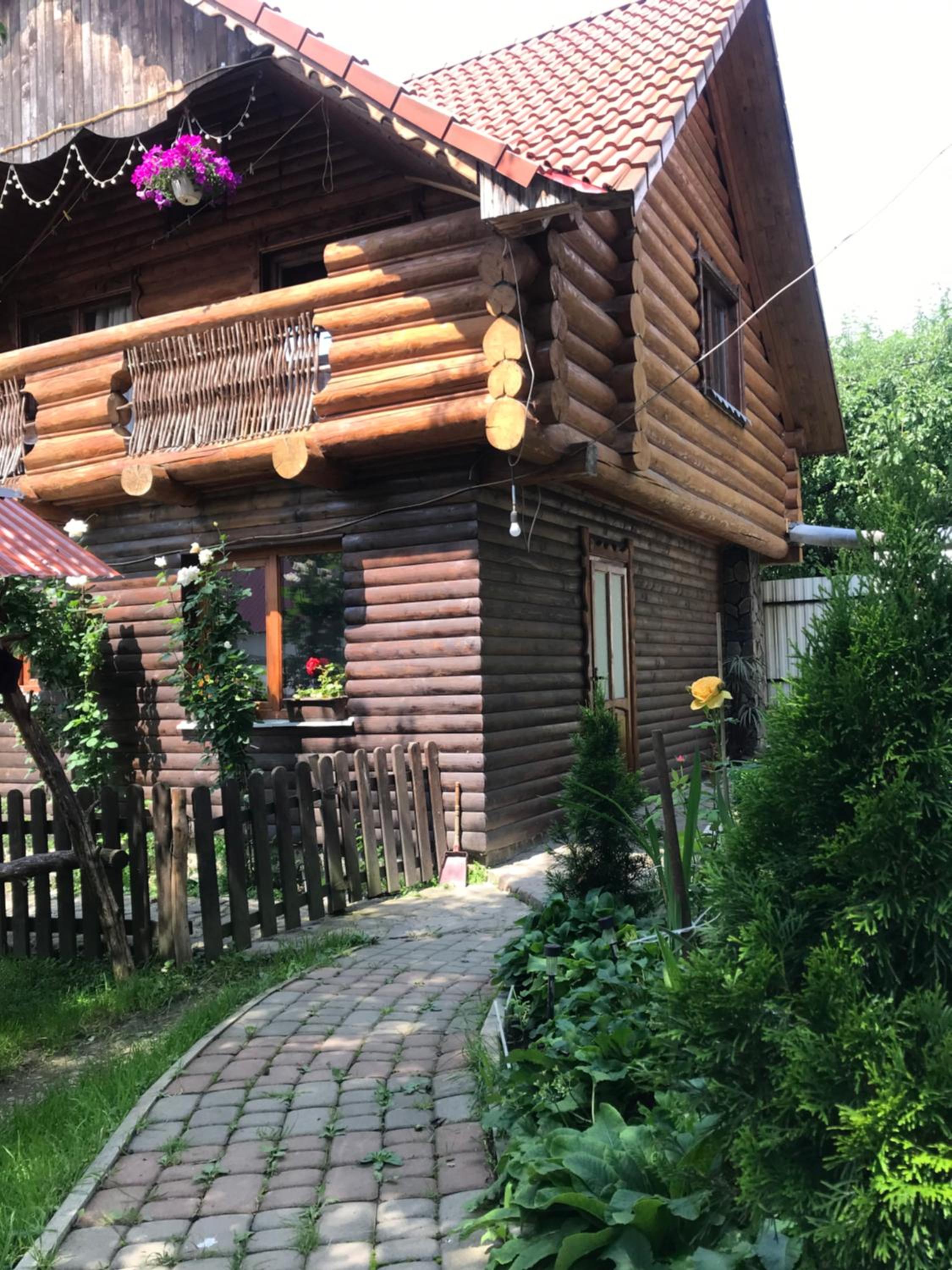 Photo 8