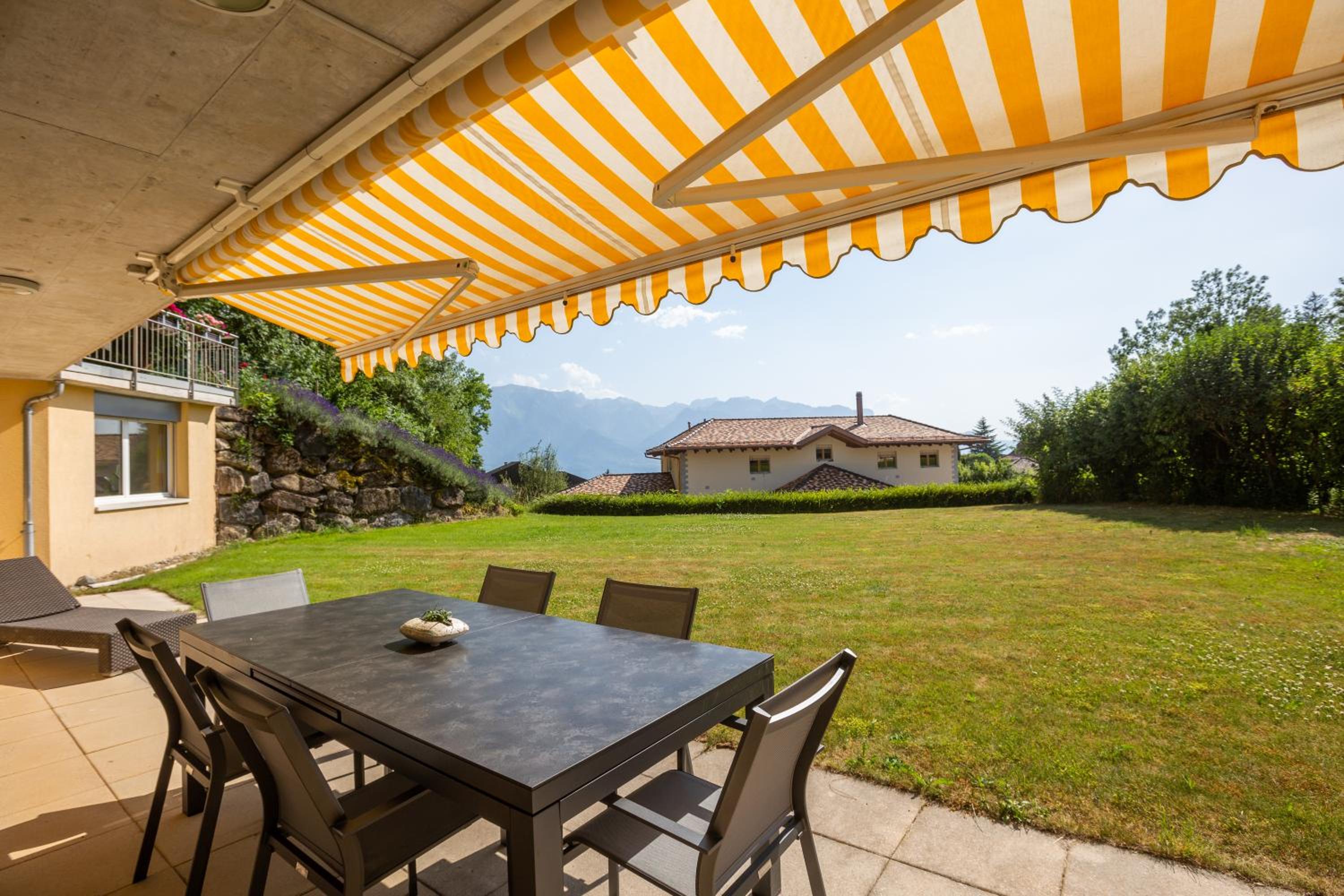 Blonay Garden Apartment - Swiss Hotel Apartments
