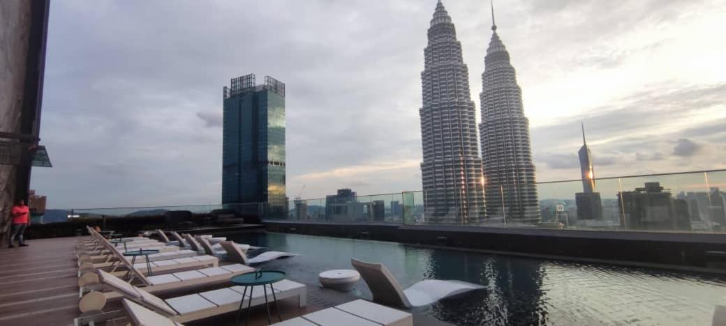 Star Holiday Sky Pool KLCC