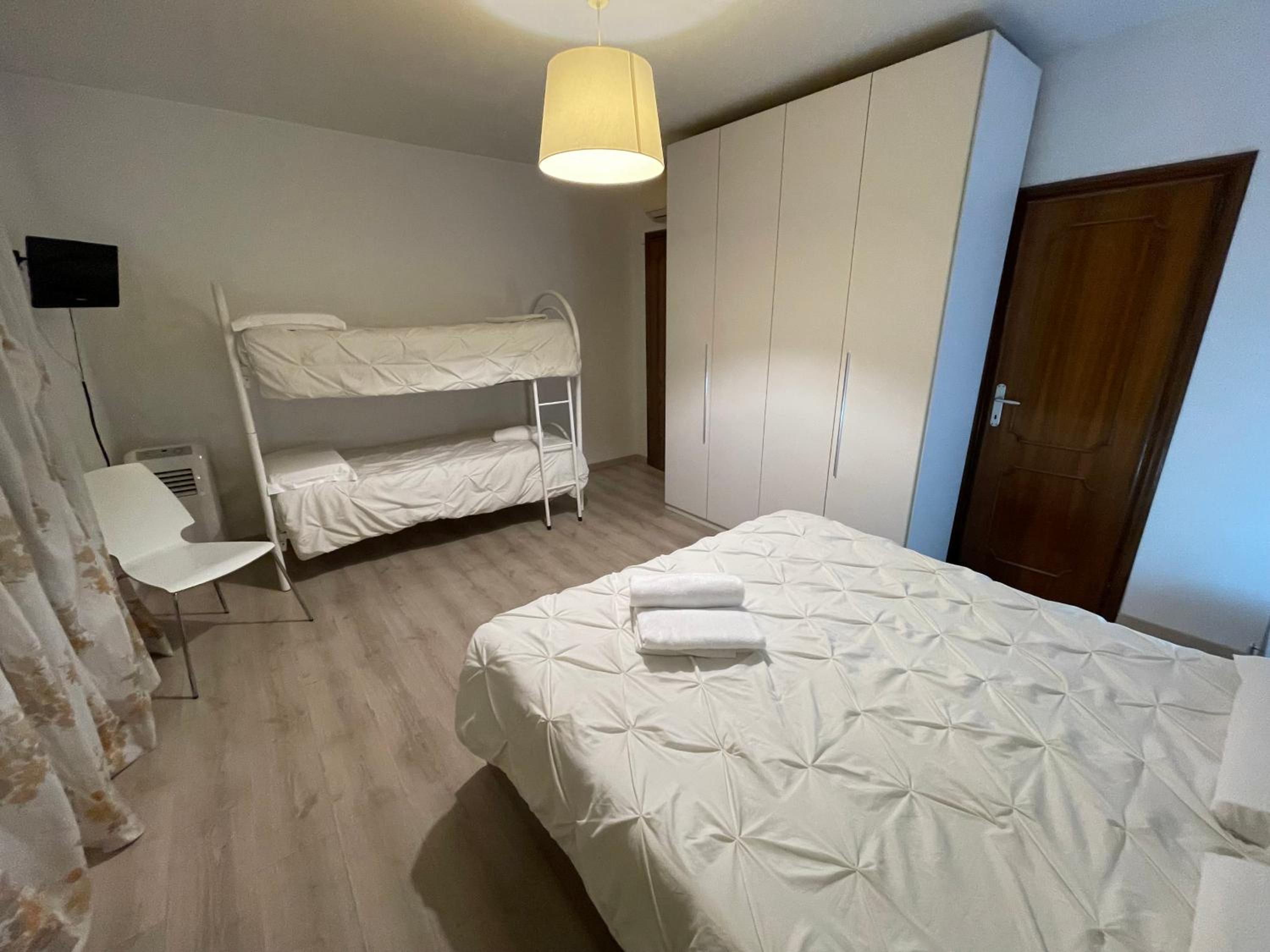 Bellini room with private bathroom