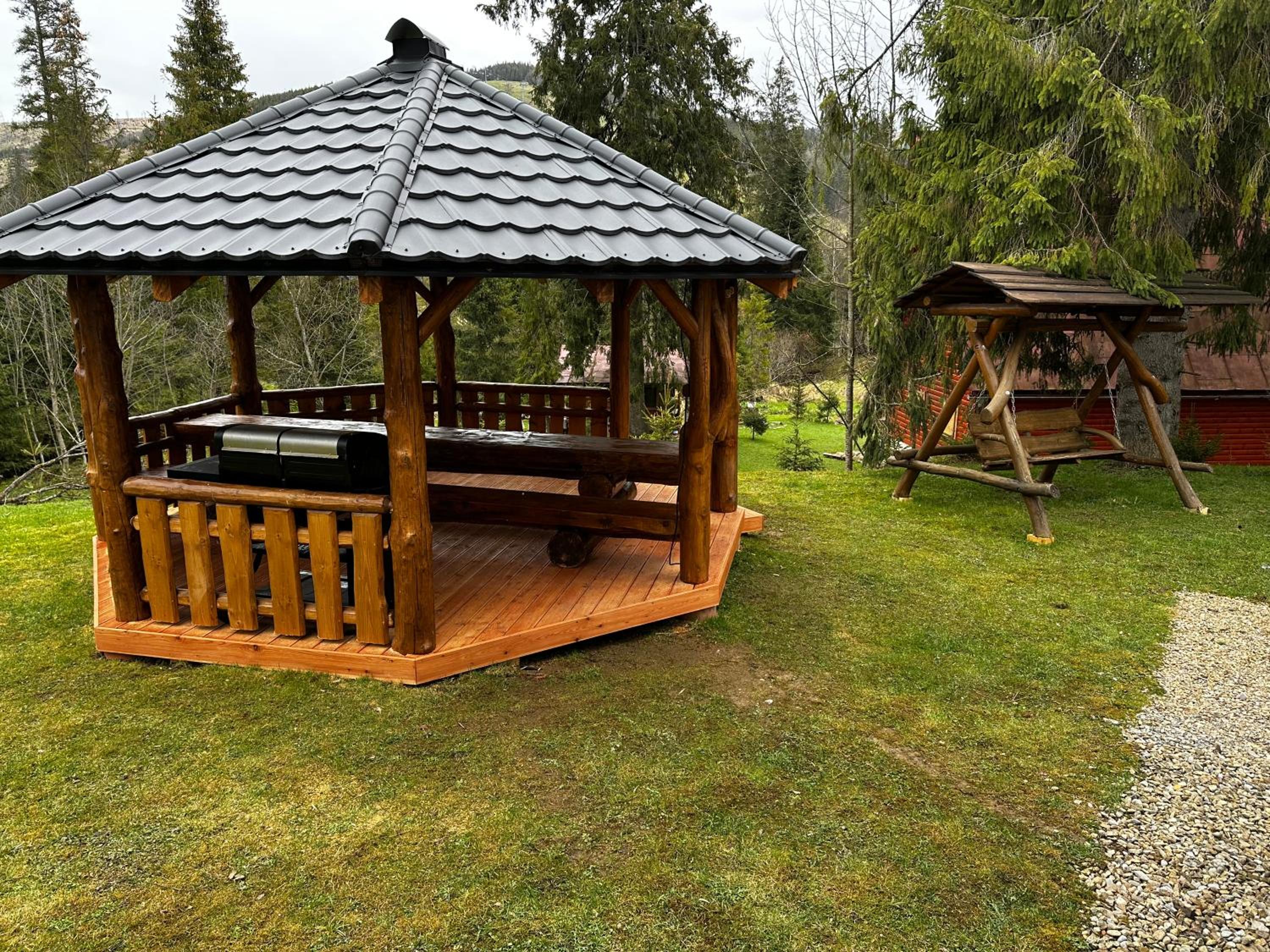 Photo 6