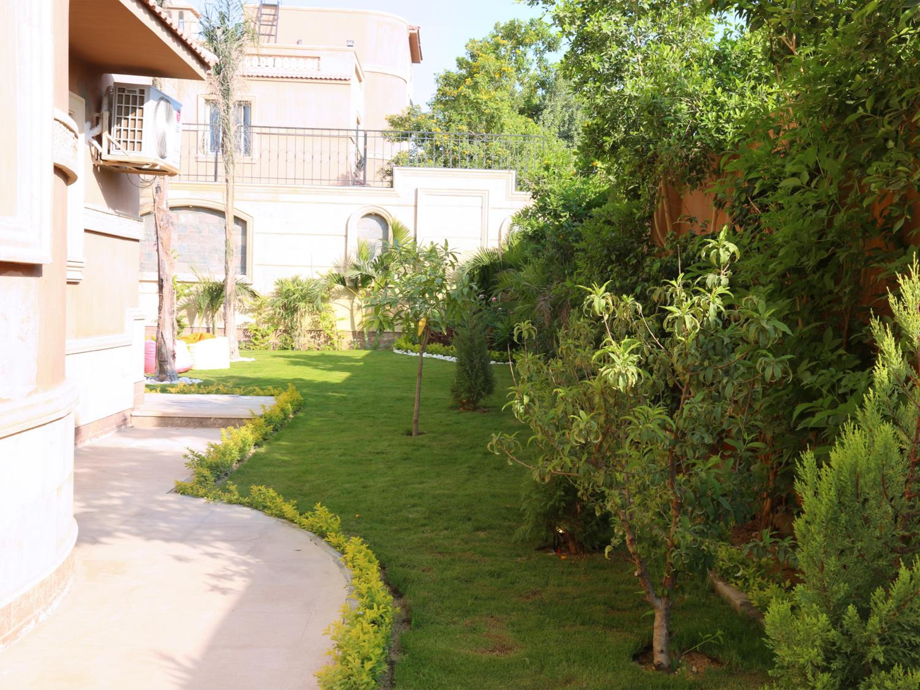 Royal Mansion with private pool in sheikh zayed Compound families