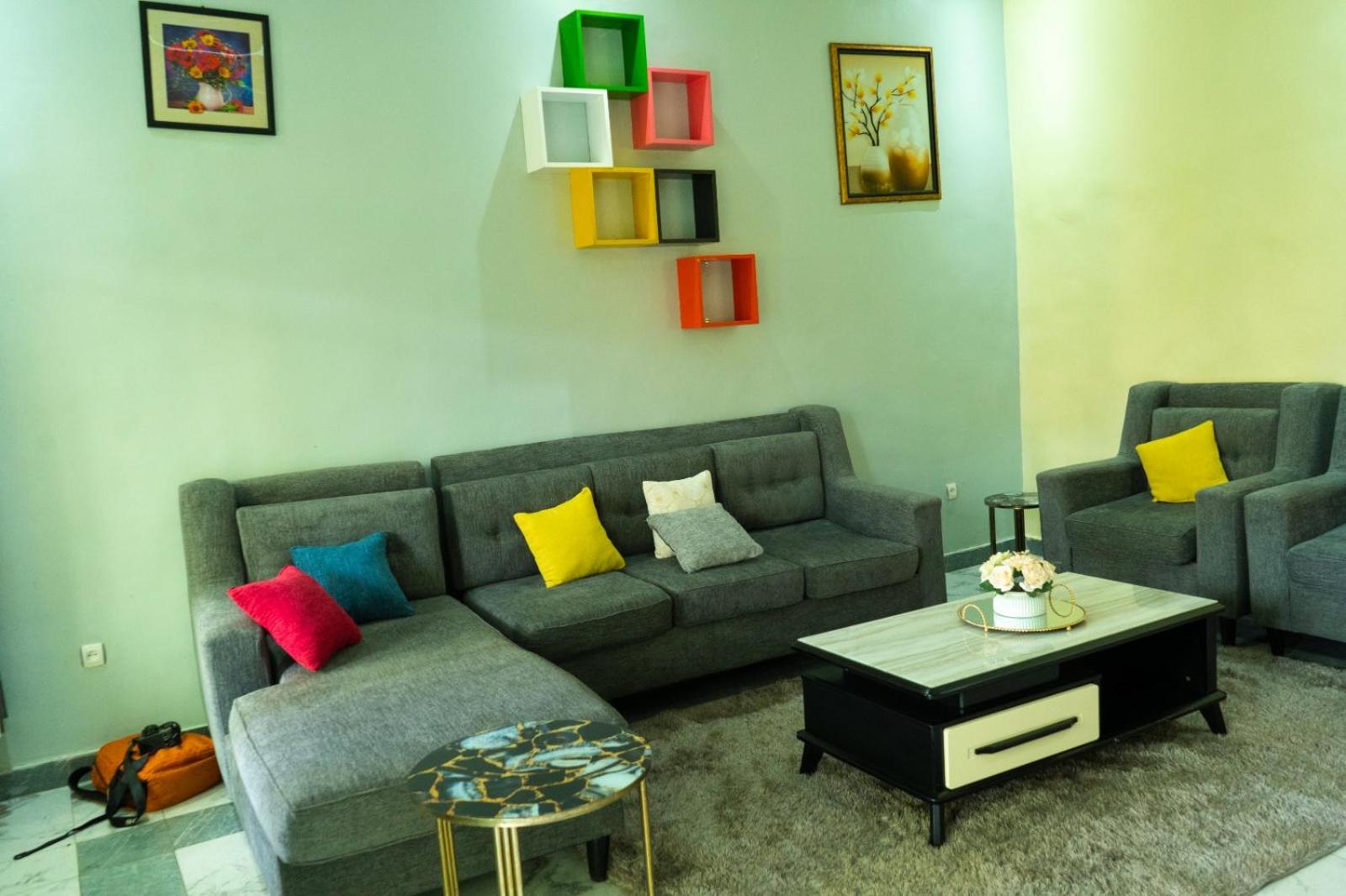 ANNA VILLA HOMES view 2