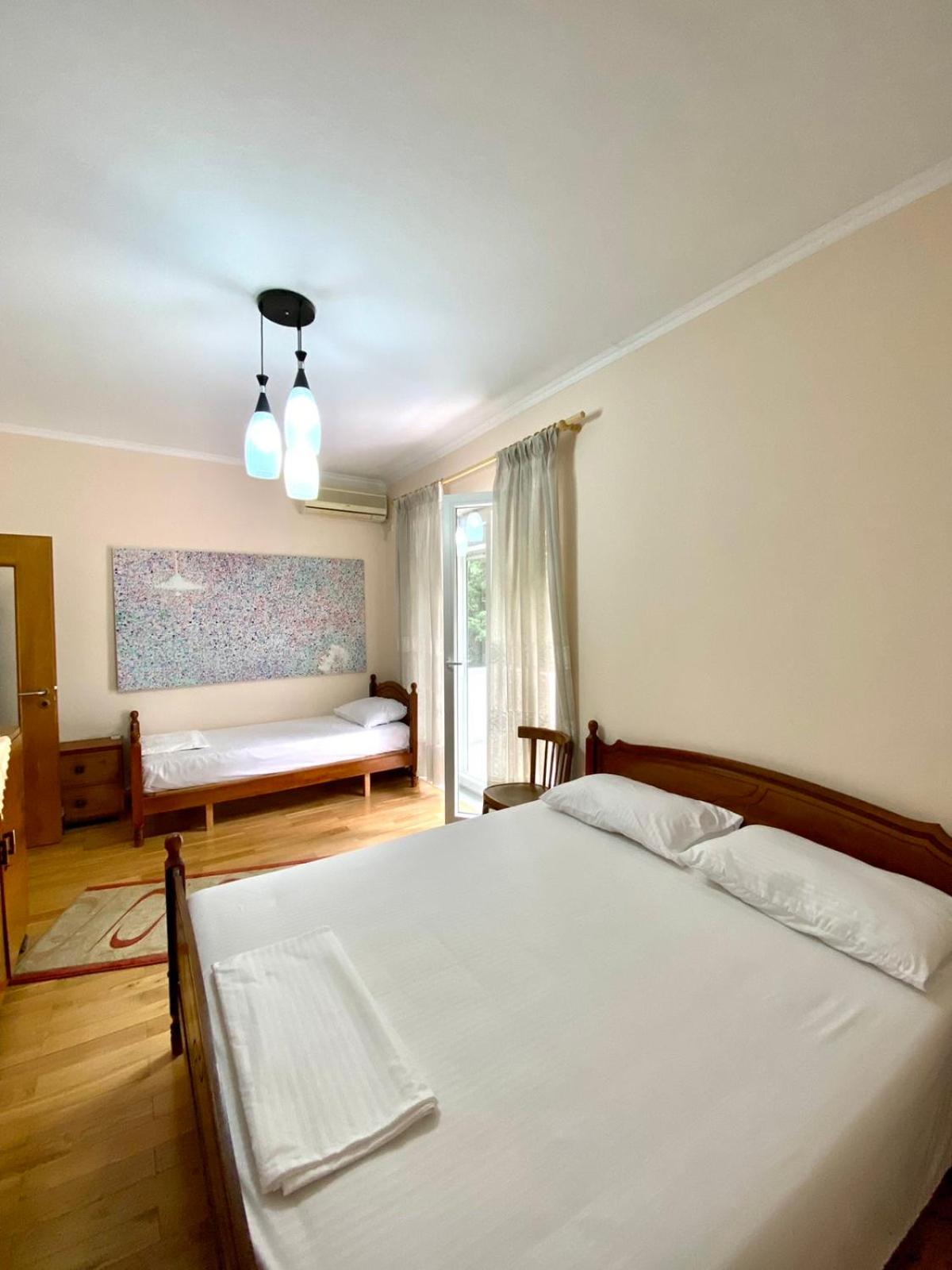 Your tidy & affordable base in Tiranë!