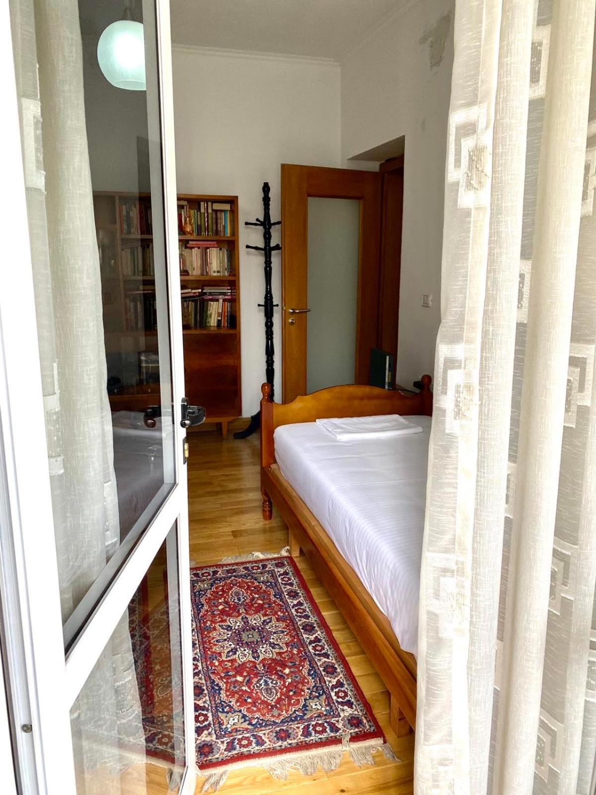 Your tidy & affordable base in Tiranë!