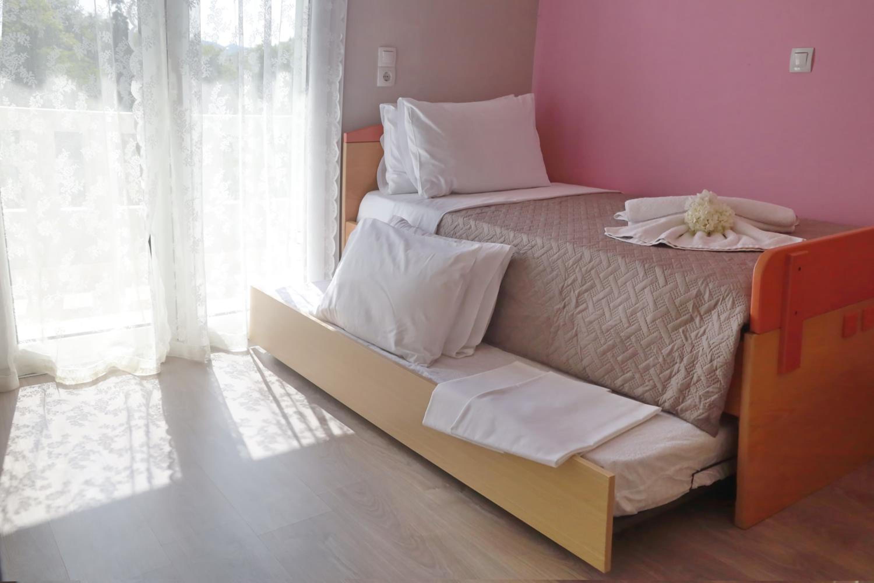Tzei House