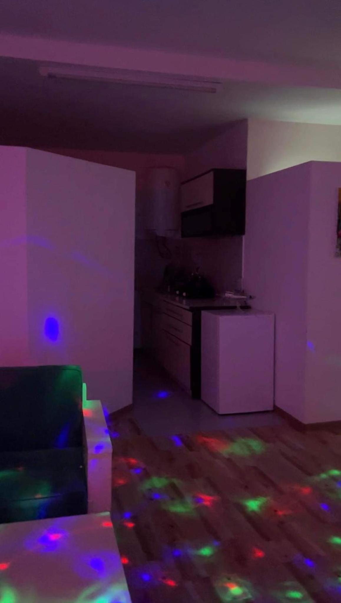 For good vibes only