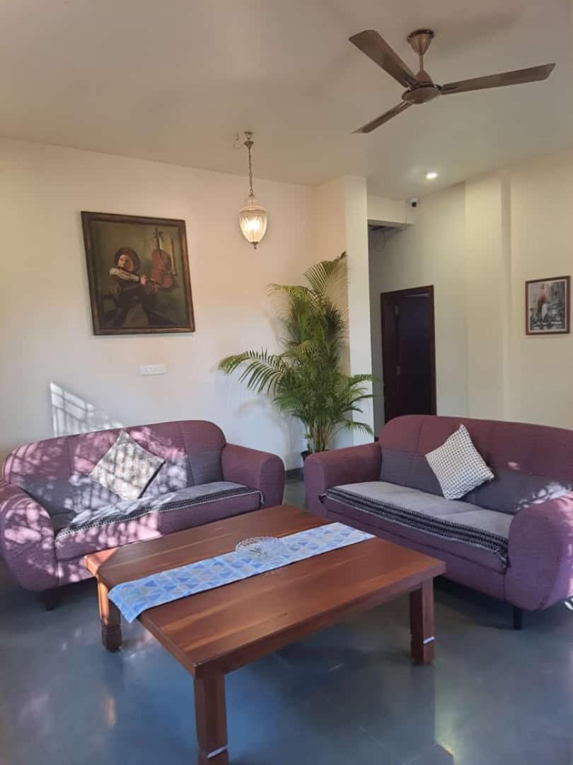 Igatpuri Getaway: Family Bungalow, Dams & Hills view 5