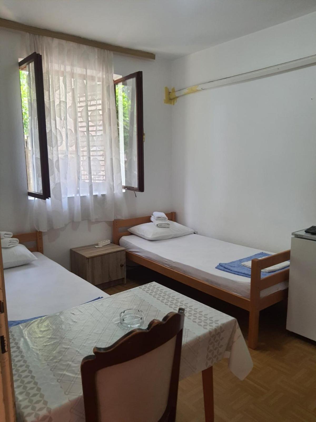 Hotel Apartments Andjus - Image 1
