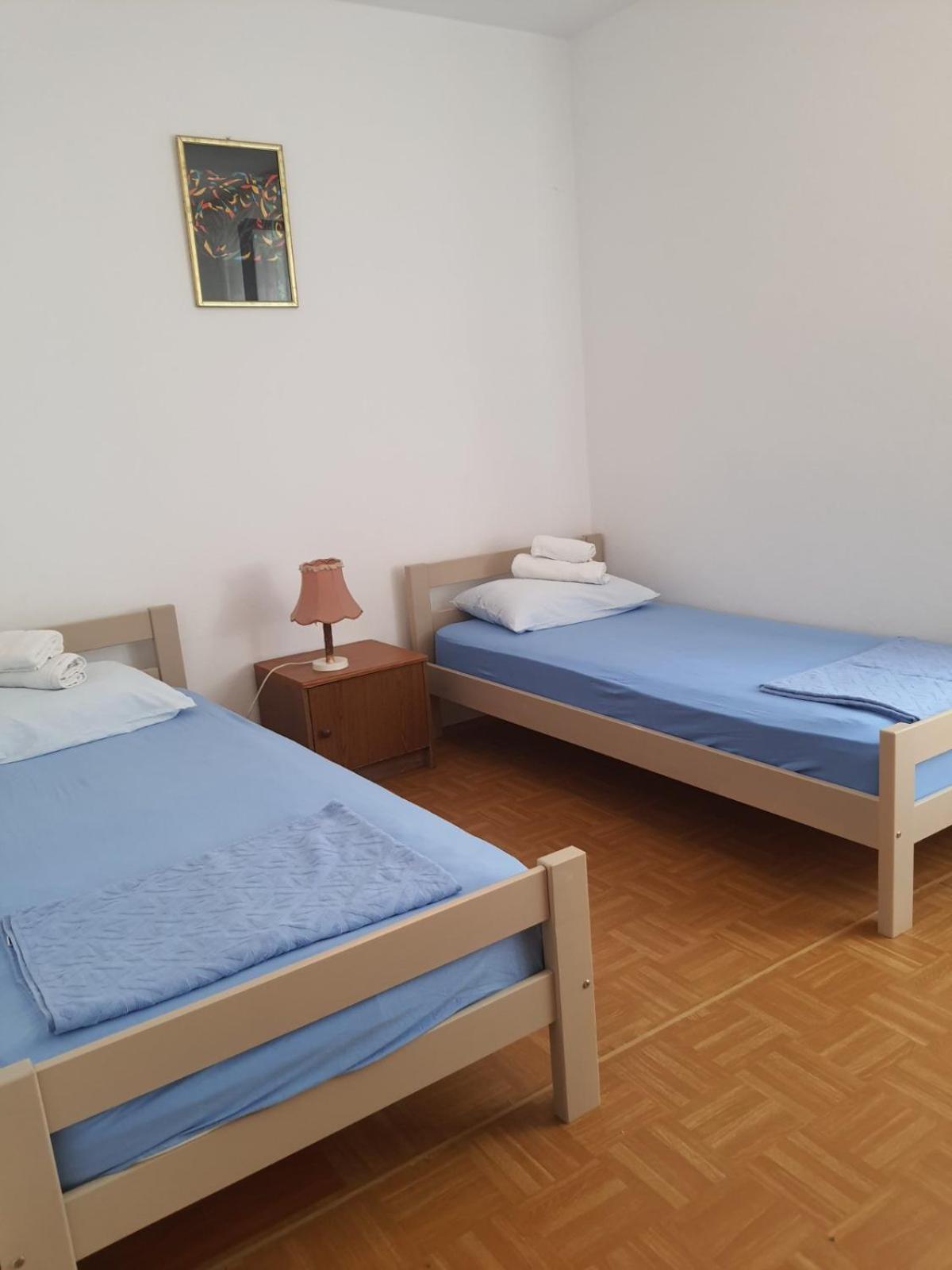 Apartments Andjus