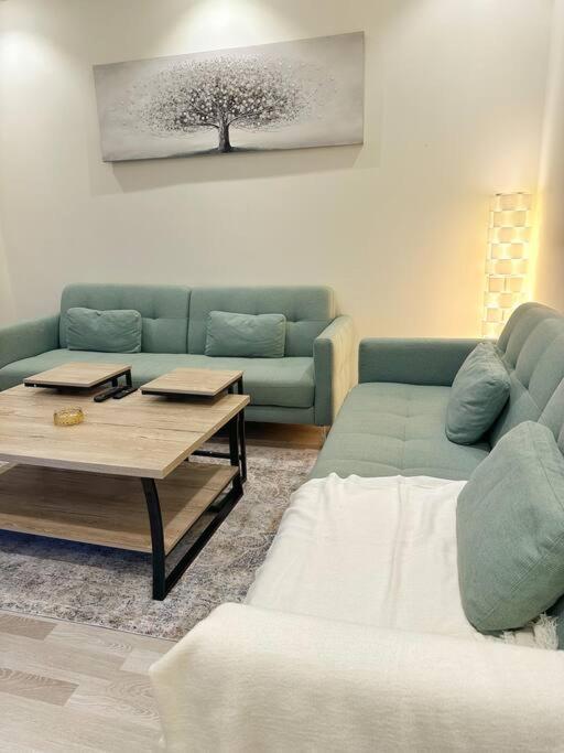 2 Bedroom Apartment 4B