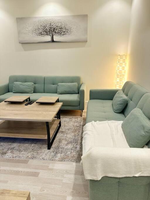 2 Bedroom Apartment 4B