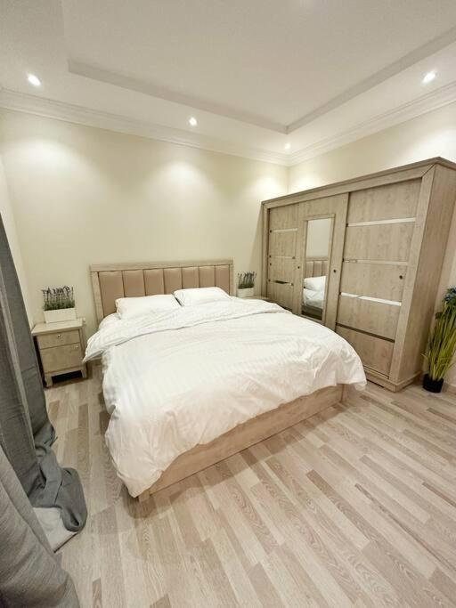 2 Bedroom Apartment 4B