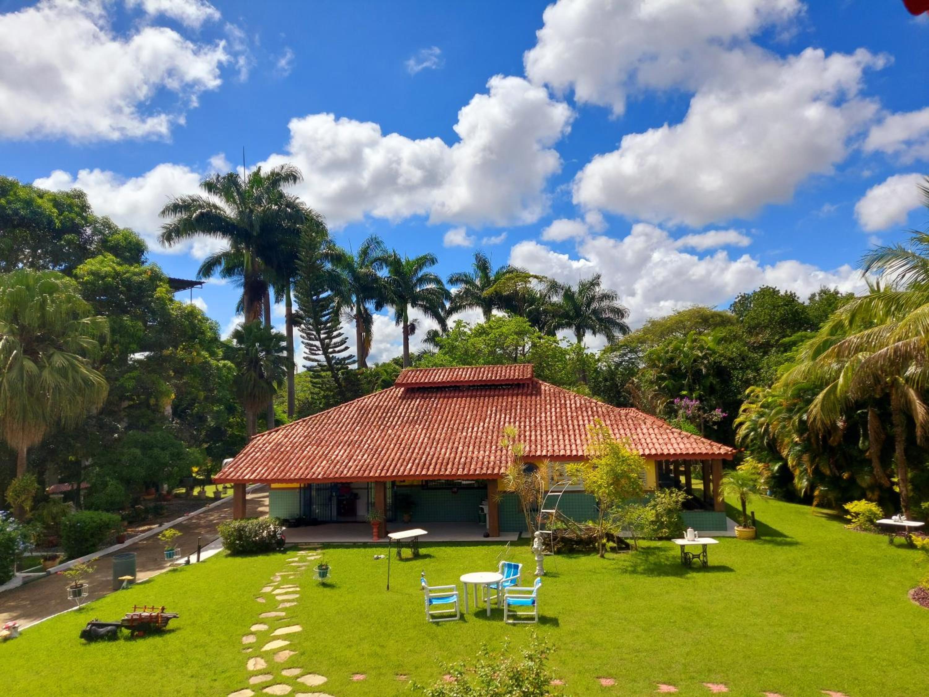 ESTÂNCIA HN
