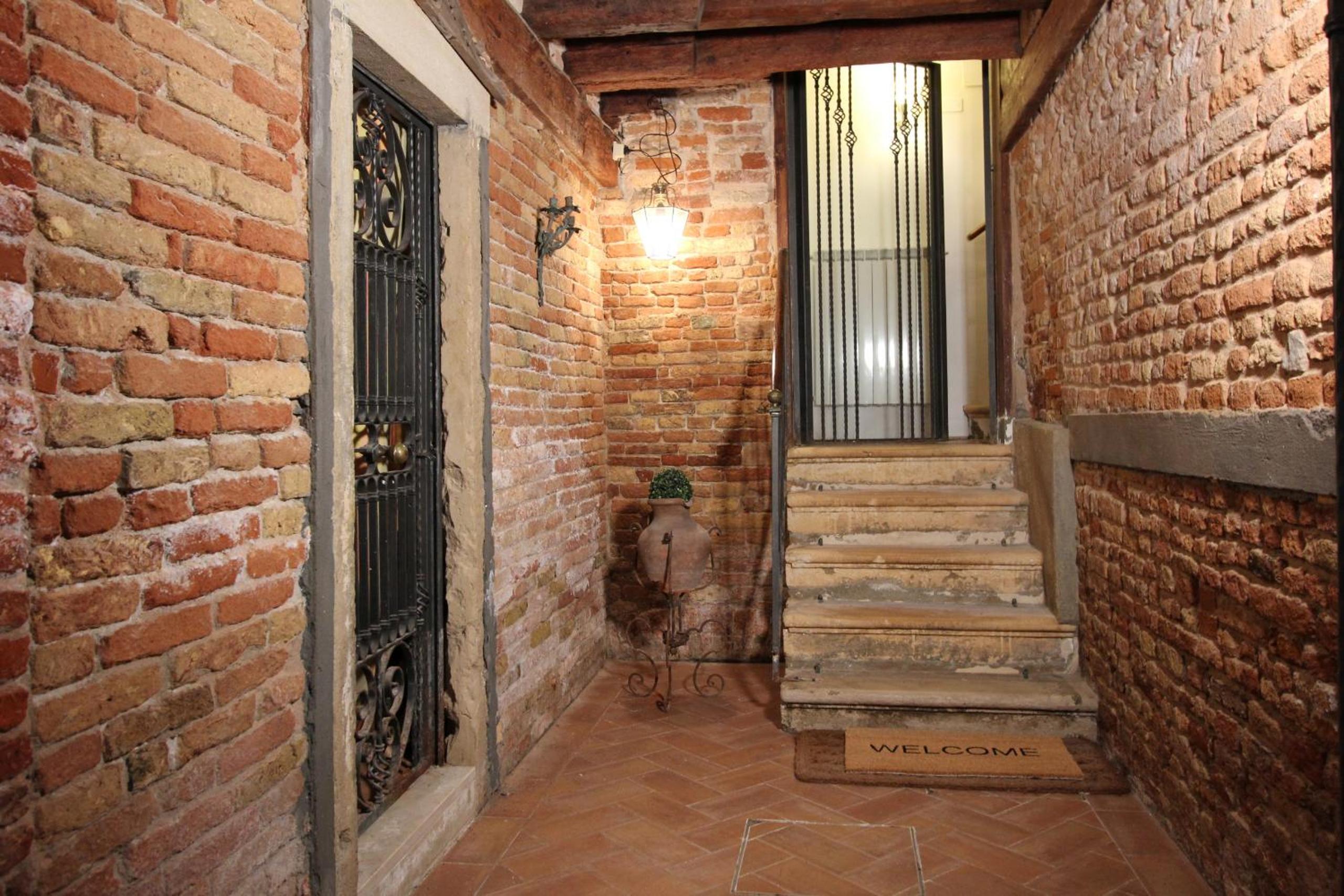 City Apartments Rialto Market