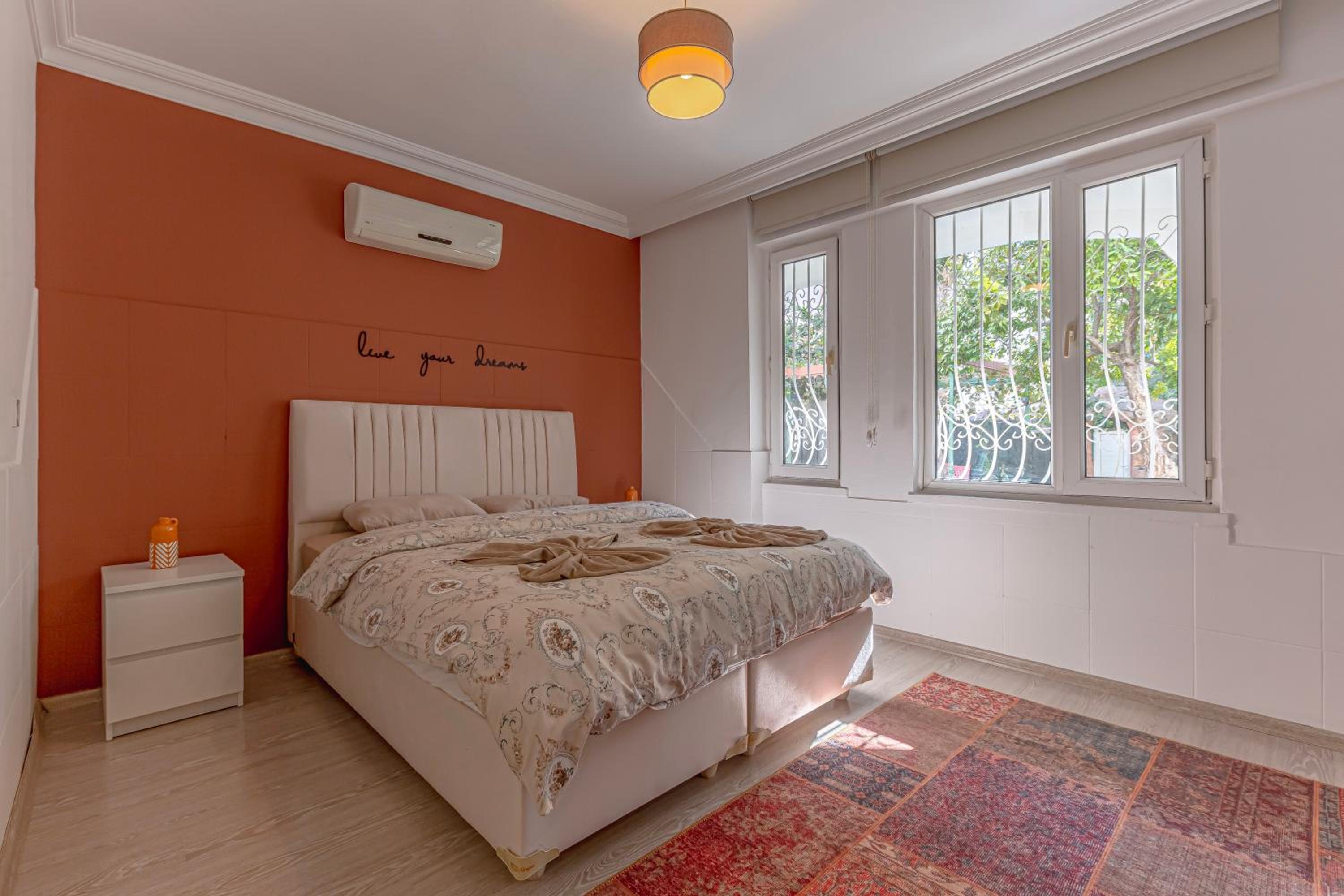 Melissas Suites Lara