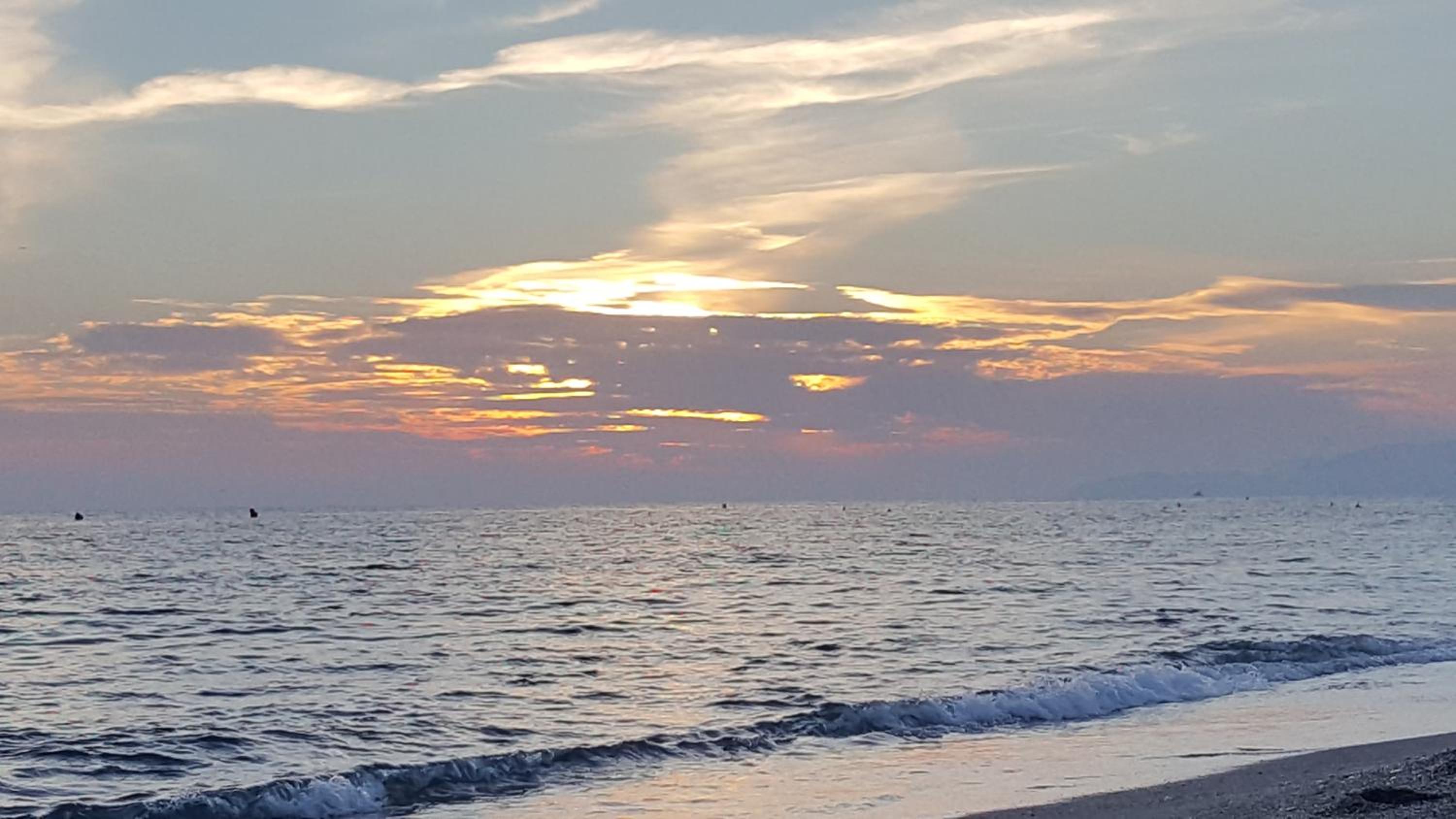 APARTAMENTO PRIMERA LÍNEA DE PLAYA