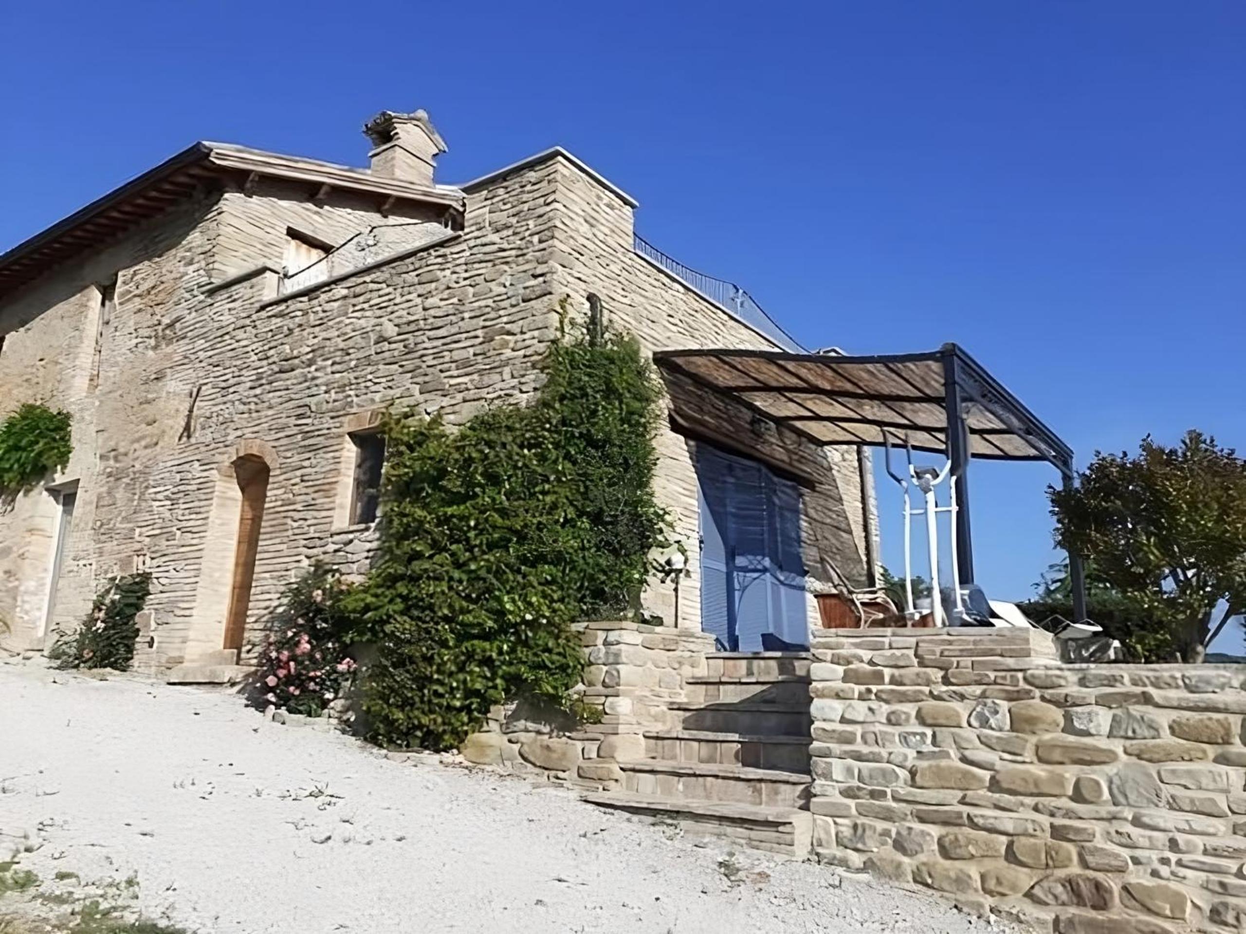 Ca' Gulino - Urbino - Villa con Minipiscina in Borgo Antico view 4