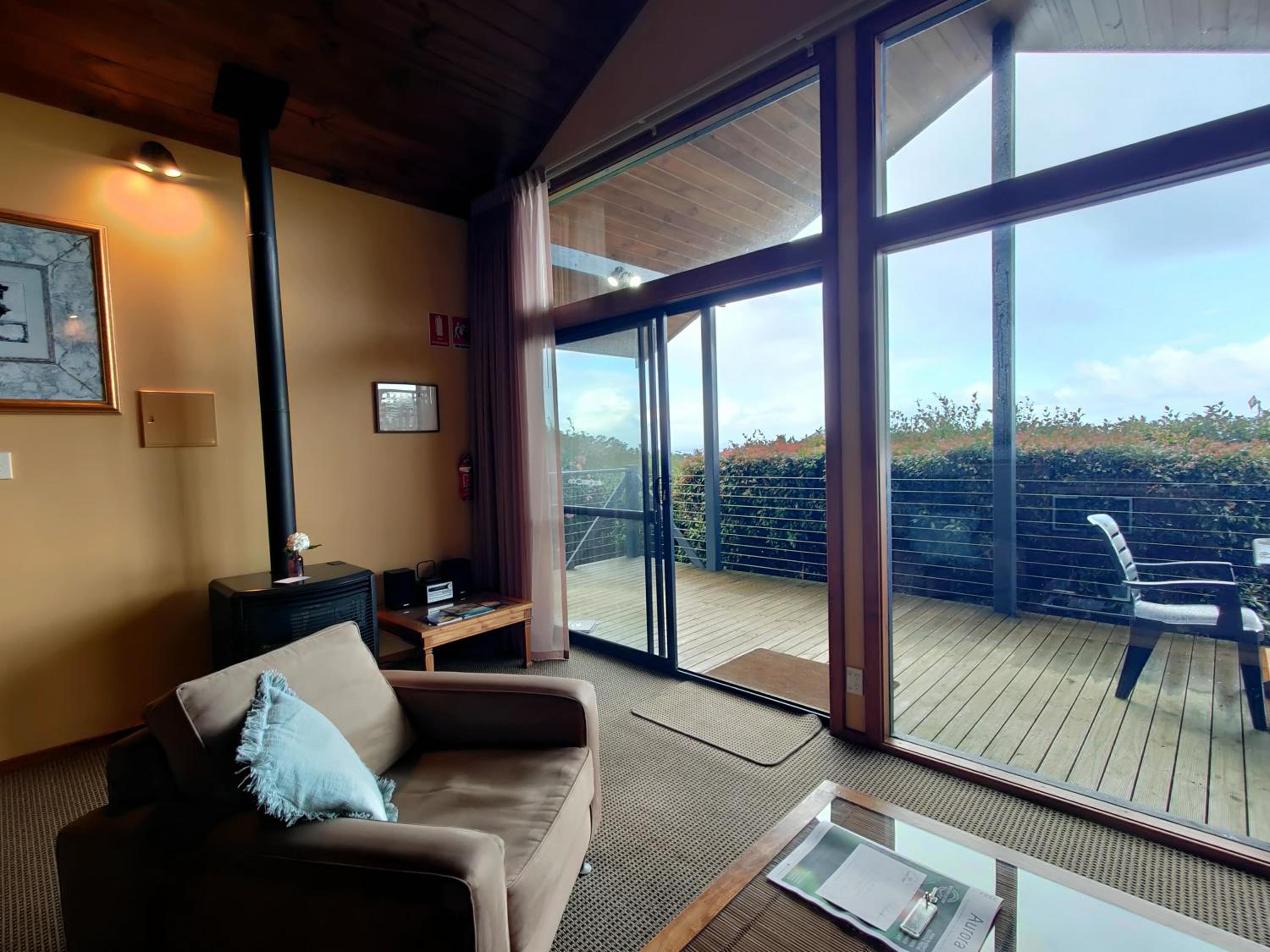 Karri Mia Chalets and Studios