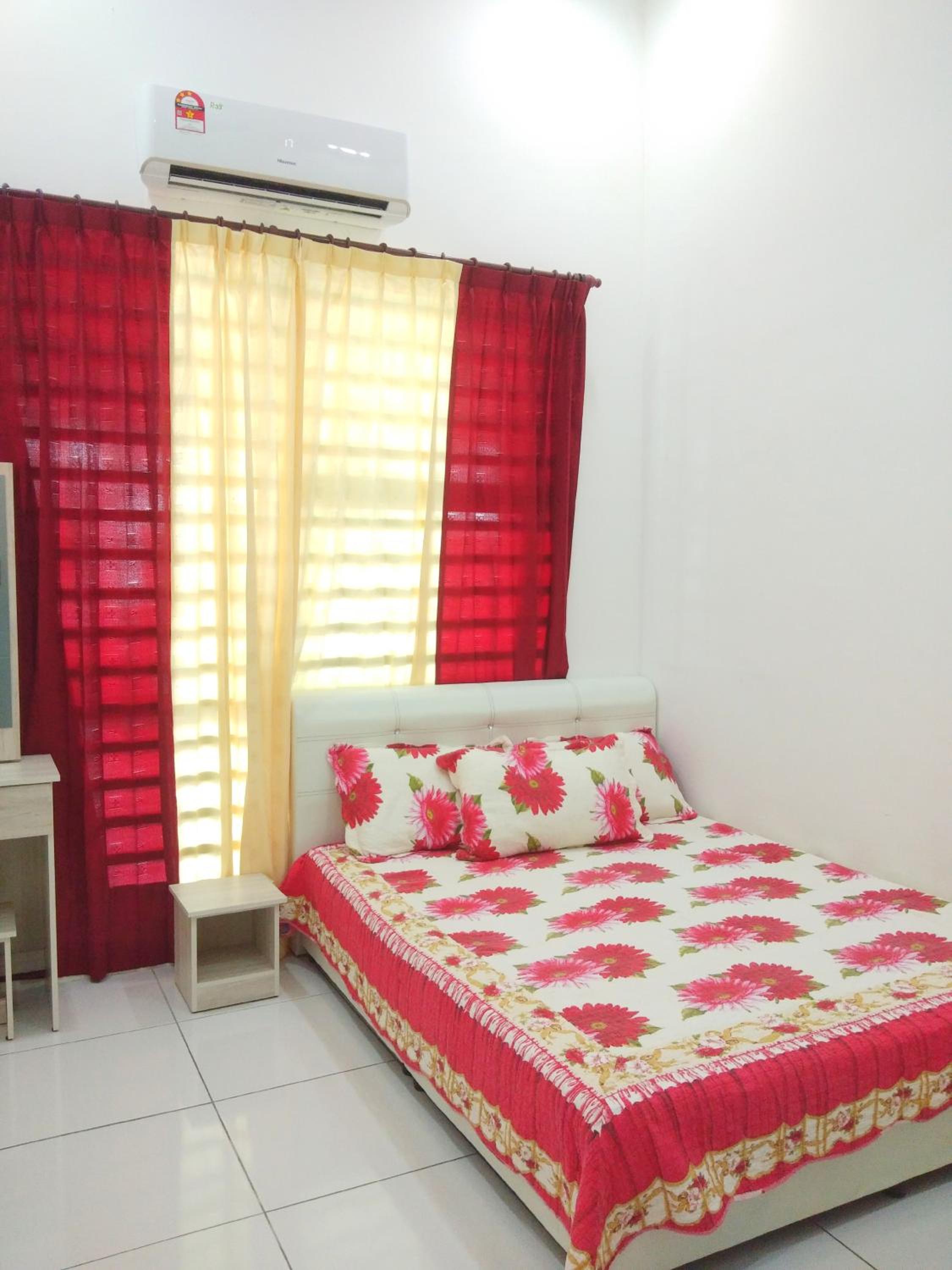 Tuah Homestay Musleem Only photo 5