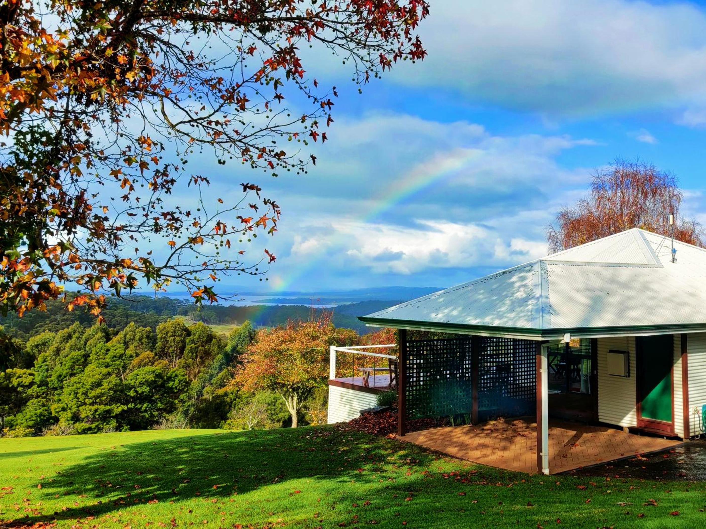 Karri Mia Chalets and Studios