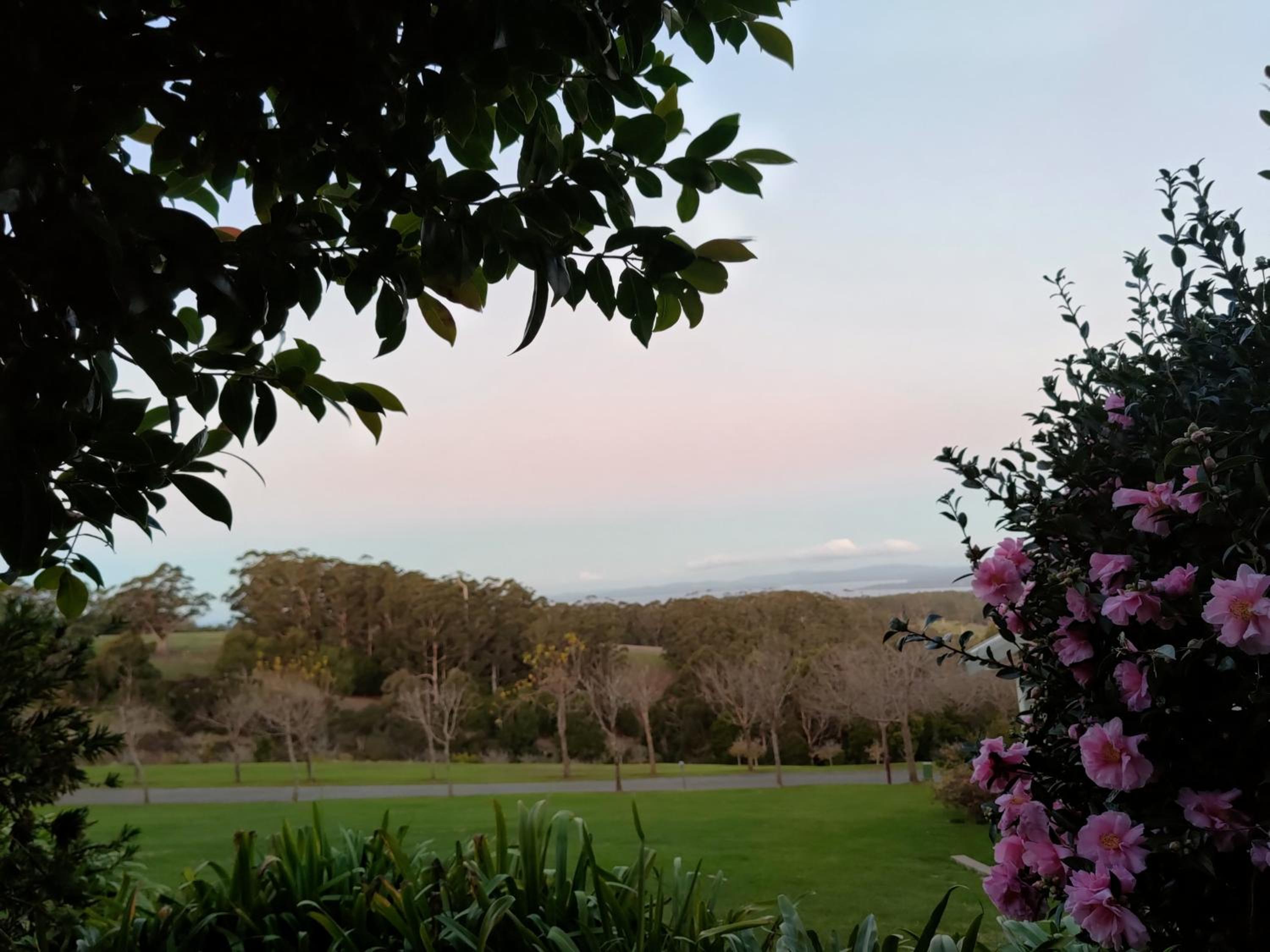 Karri Mia Chalets and Studios